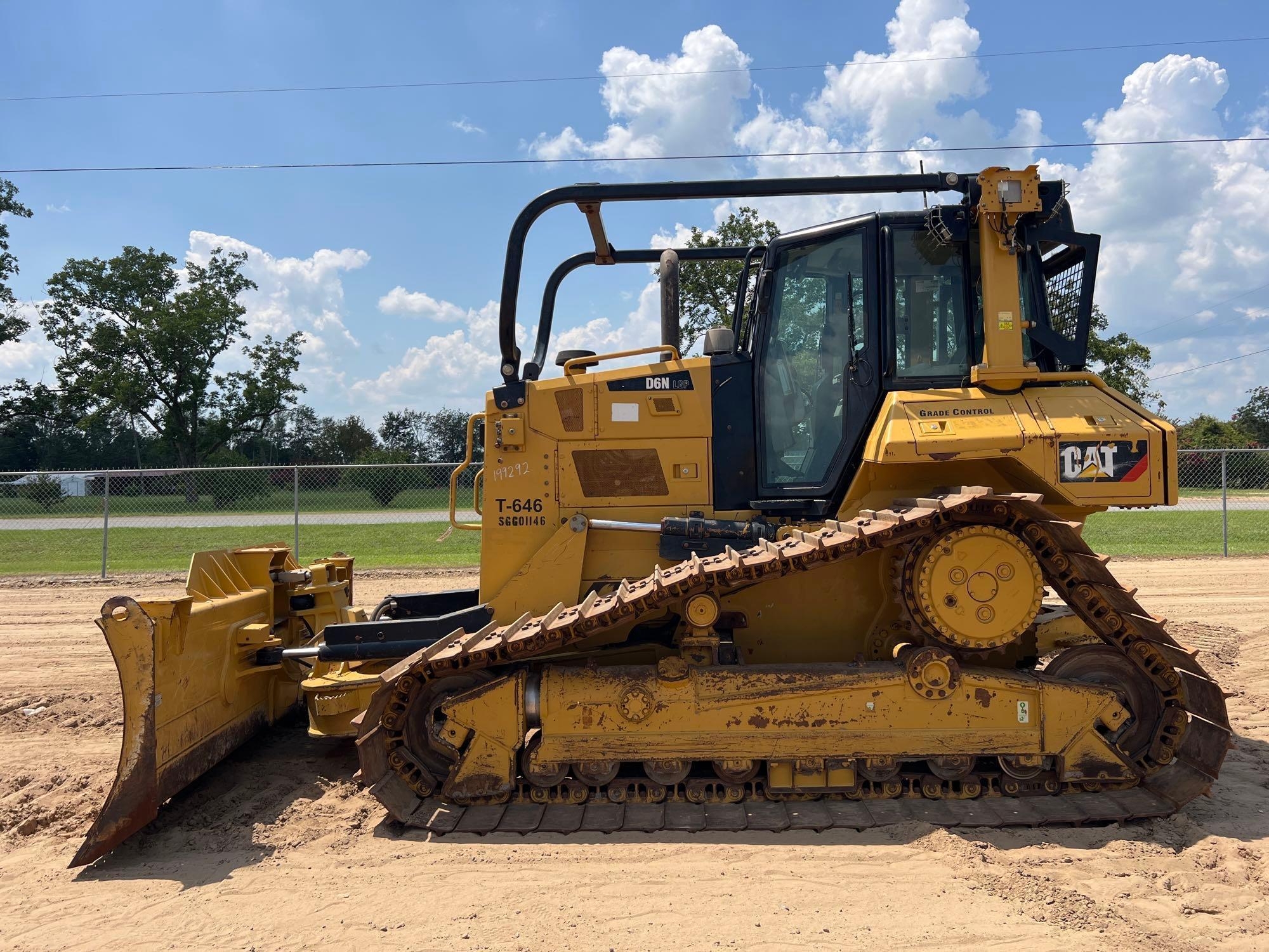 2019 CATERPILLAR D6N LGP HIGH TRACK CRAWLER DOZER (A51246)