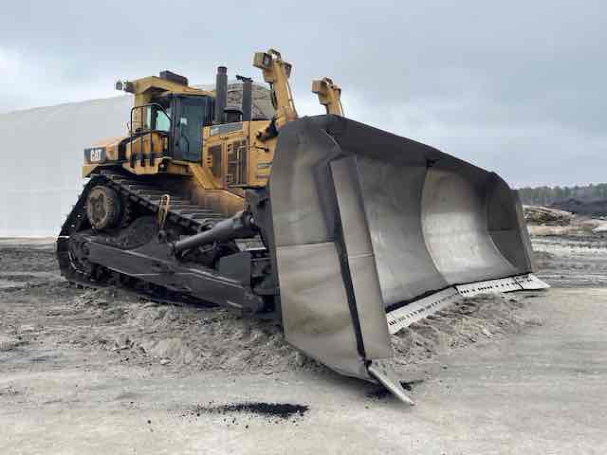 2017 CATERPILLAR D11T DOZER (A52705)