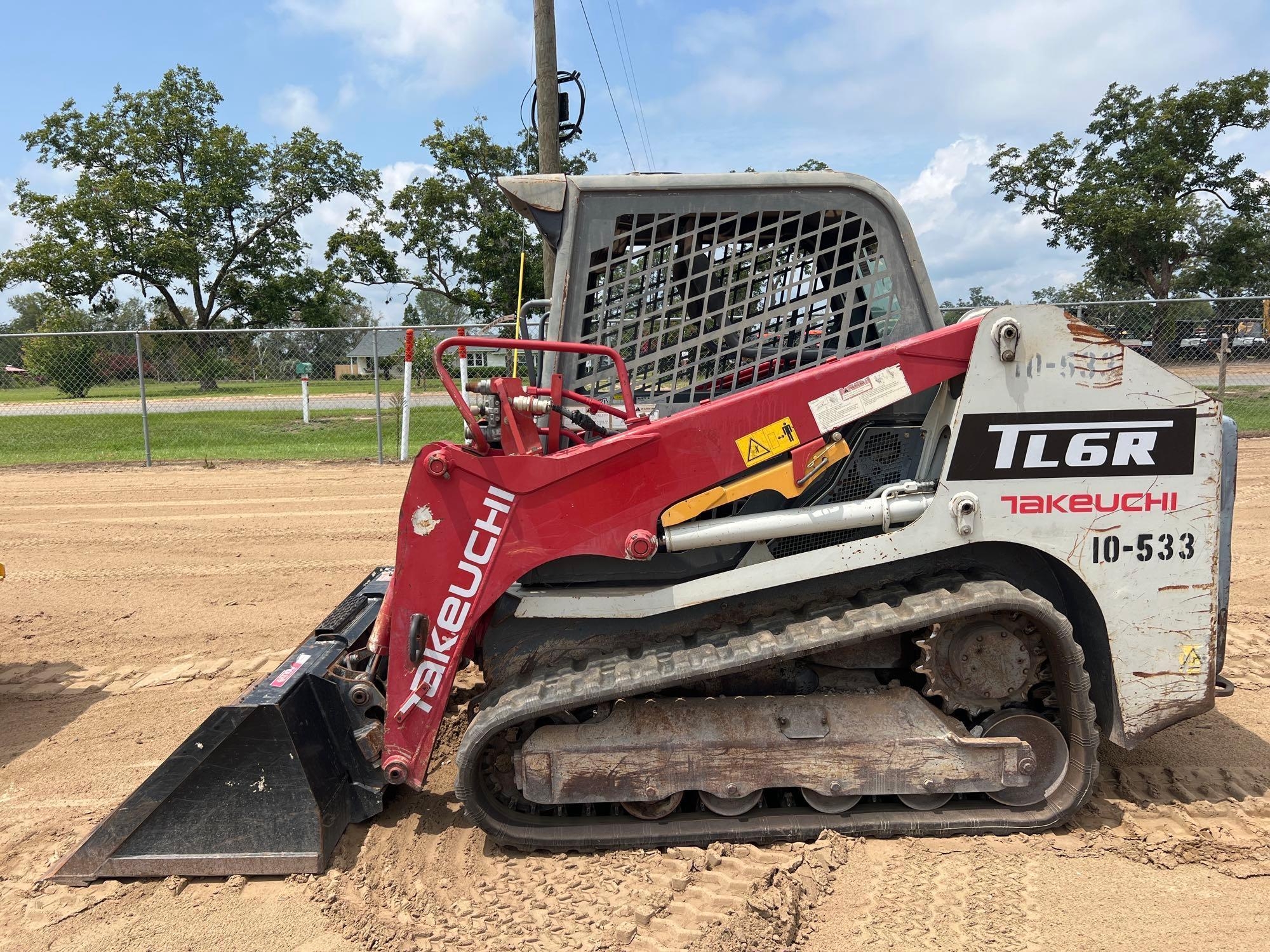 TAKEUCHI TL6R SKID STEER (A51246)