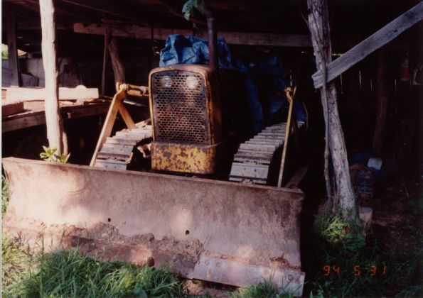 19940531_152_OH_farm_dozer_sm.jpg