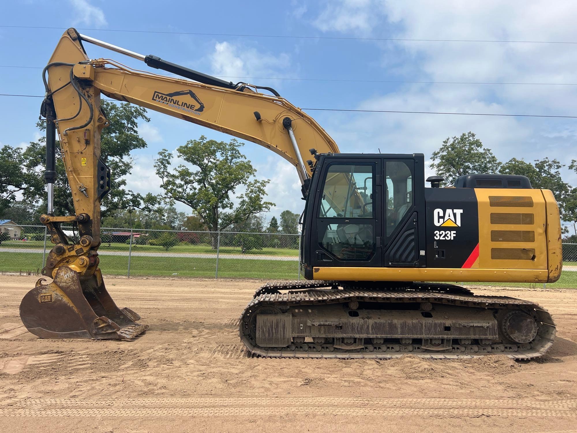 2015 CATERPILLAR 323FL EXCAVATOR (A51246)