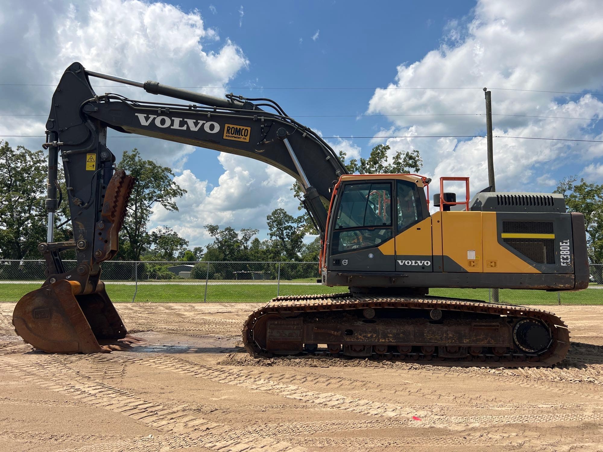 2016 VOLVO EC380EL EXCAVATOR (A51246)