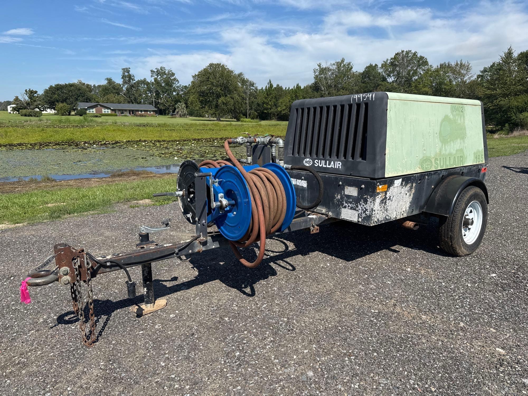 SULLAIR 185 PORTABLE AIR COMPRESSOR (A51406)