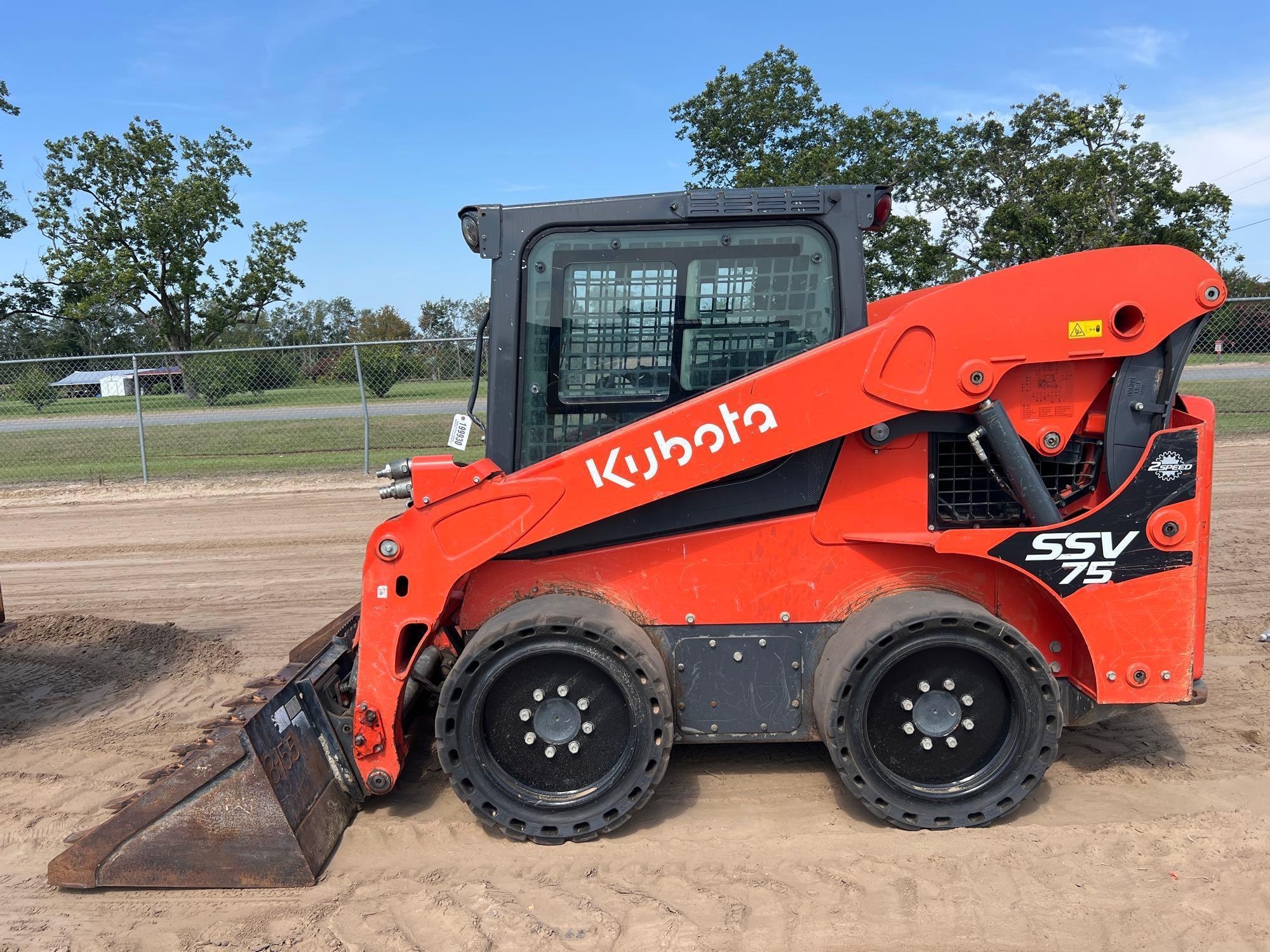 2022 KUBOTA SSV75 SKID STEER (A51246)