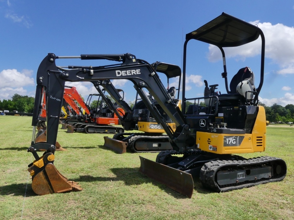 Deere 17G (A46443)