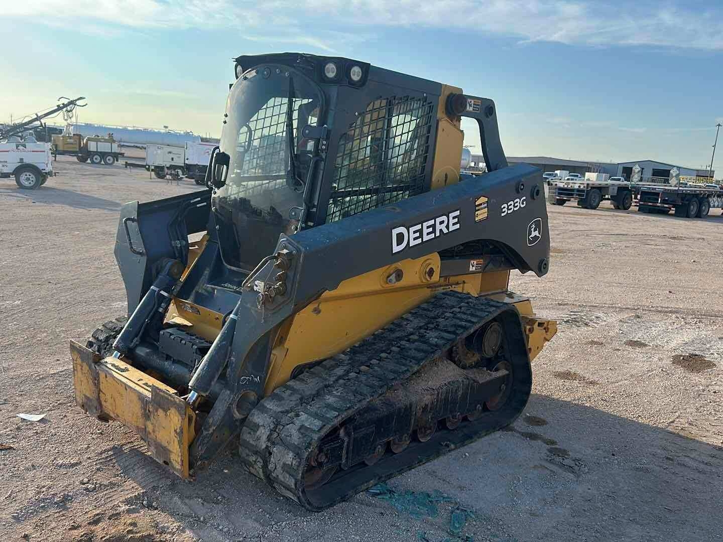 JOHN DEERE 333G SKID STEER (A52472)