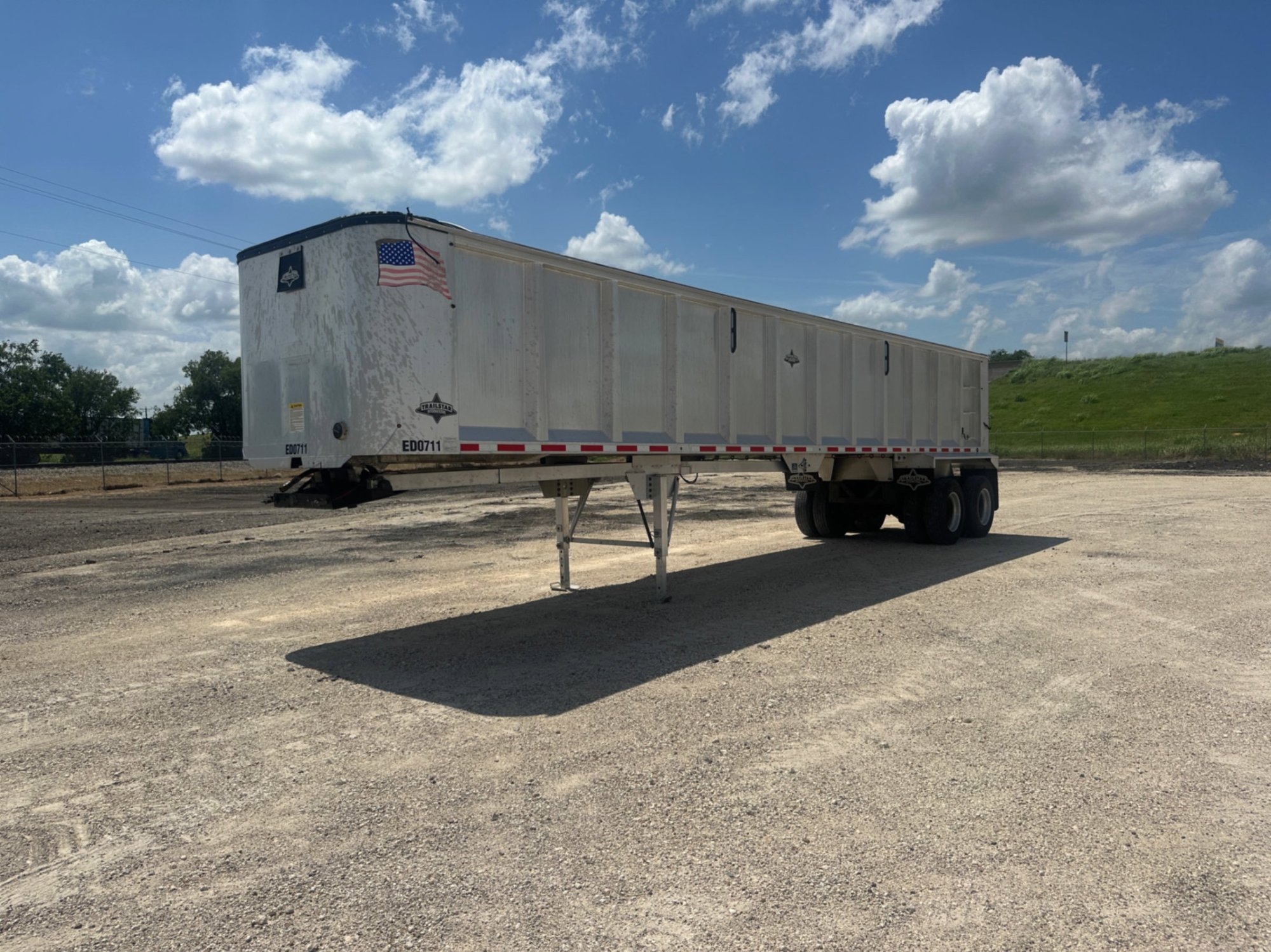 2017 TRAILSTAR END DUMP TRAILER (A50854)