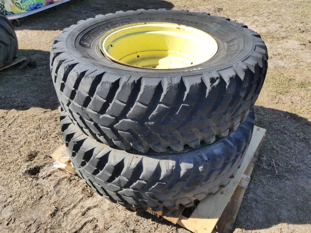 (2) Nokian 400/80R24 Tires w/Rims (A56469)