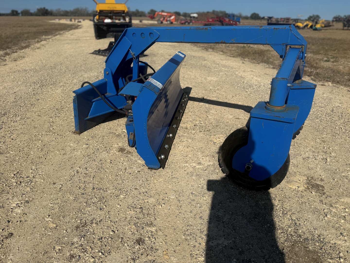 SKID STEER ATTACHMENT MAINTAINER BLADE (A58216)