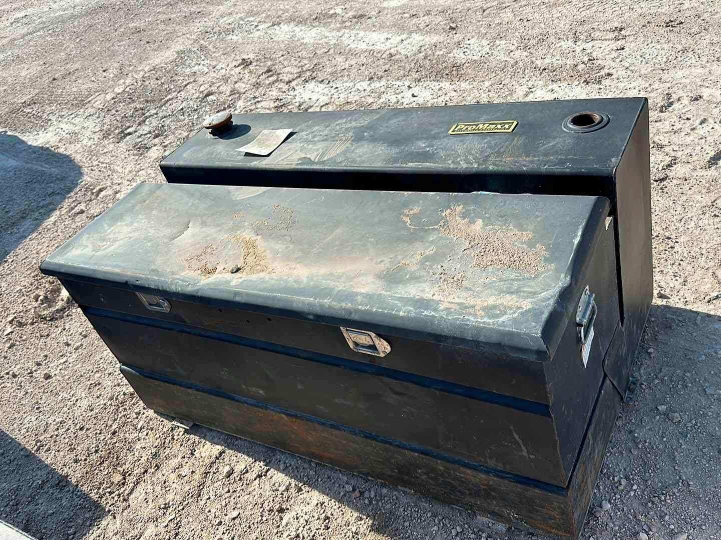 FUEL TANK/TOOLBOX COMBO (A53843)
