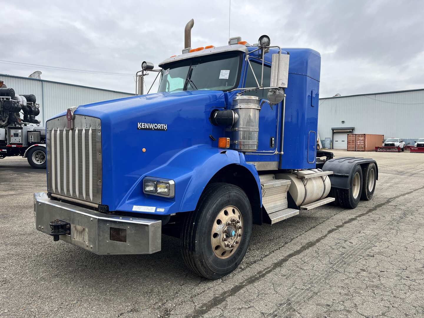 2013 KENWORTH T800 FLATTOP SLEEPER (A55745)
