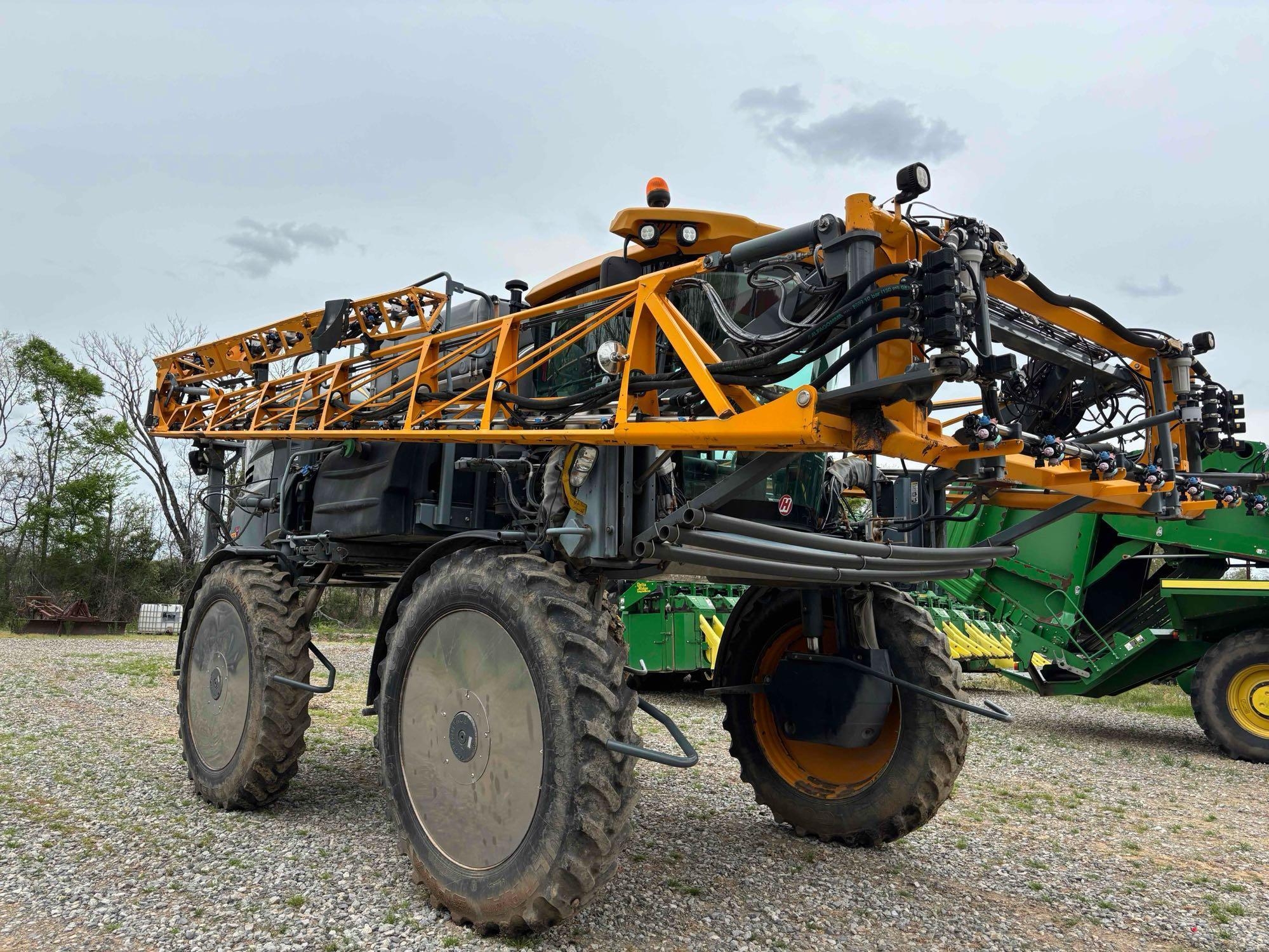 Hagie STS12 Front Mount Boom Sprayer (A46878)