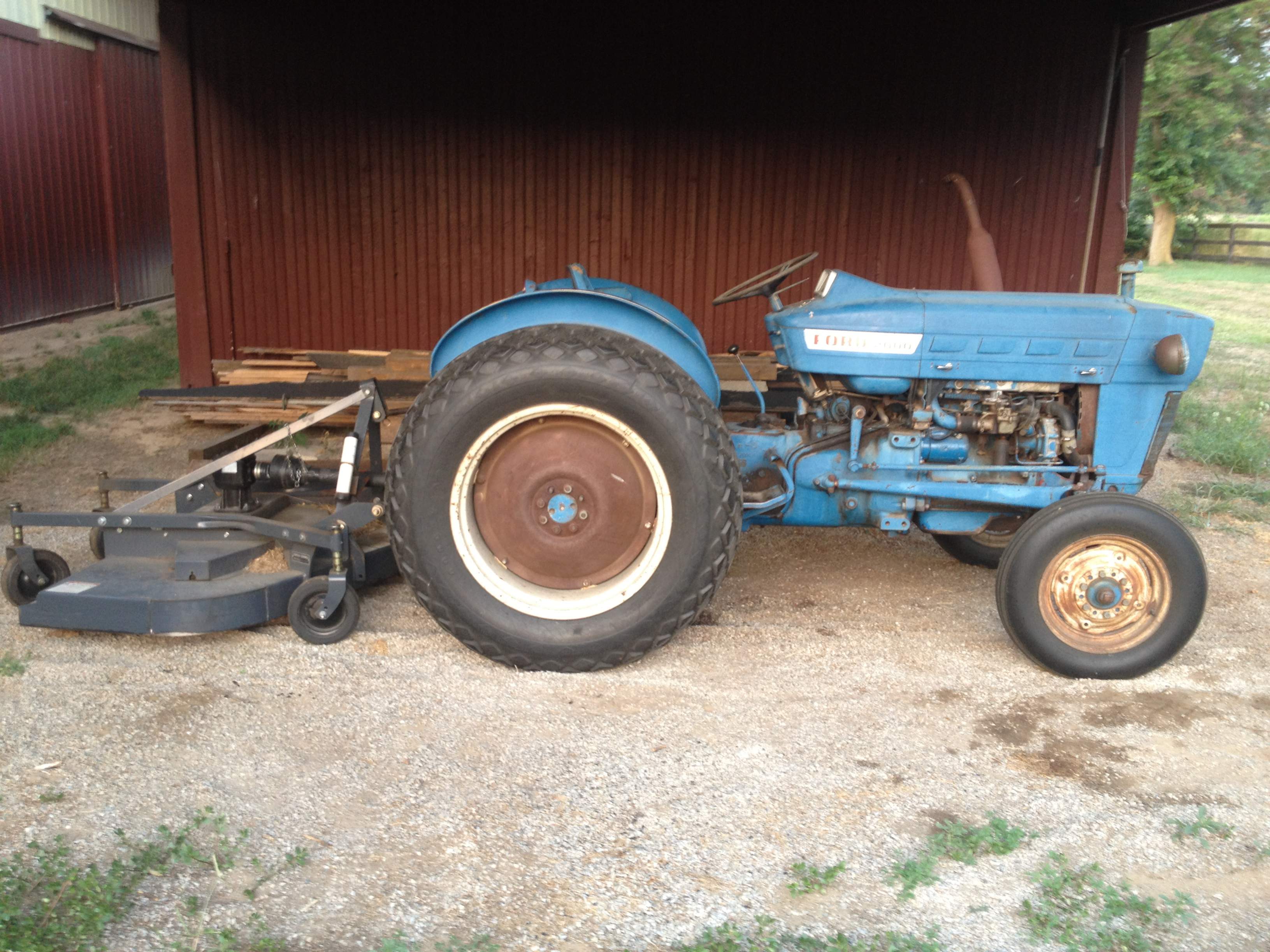 Oil Fuel New Owner Of 1952 Ford 8n And 1968 Ford 00 Gasser Needs Some Service Suggestions Tractorbynet