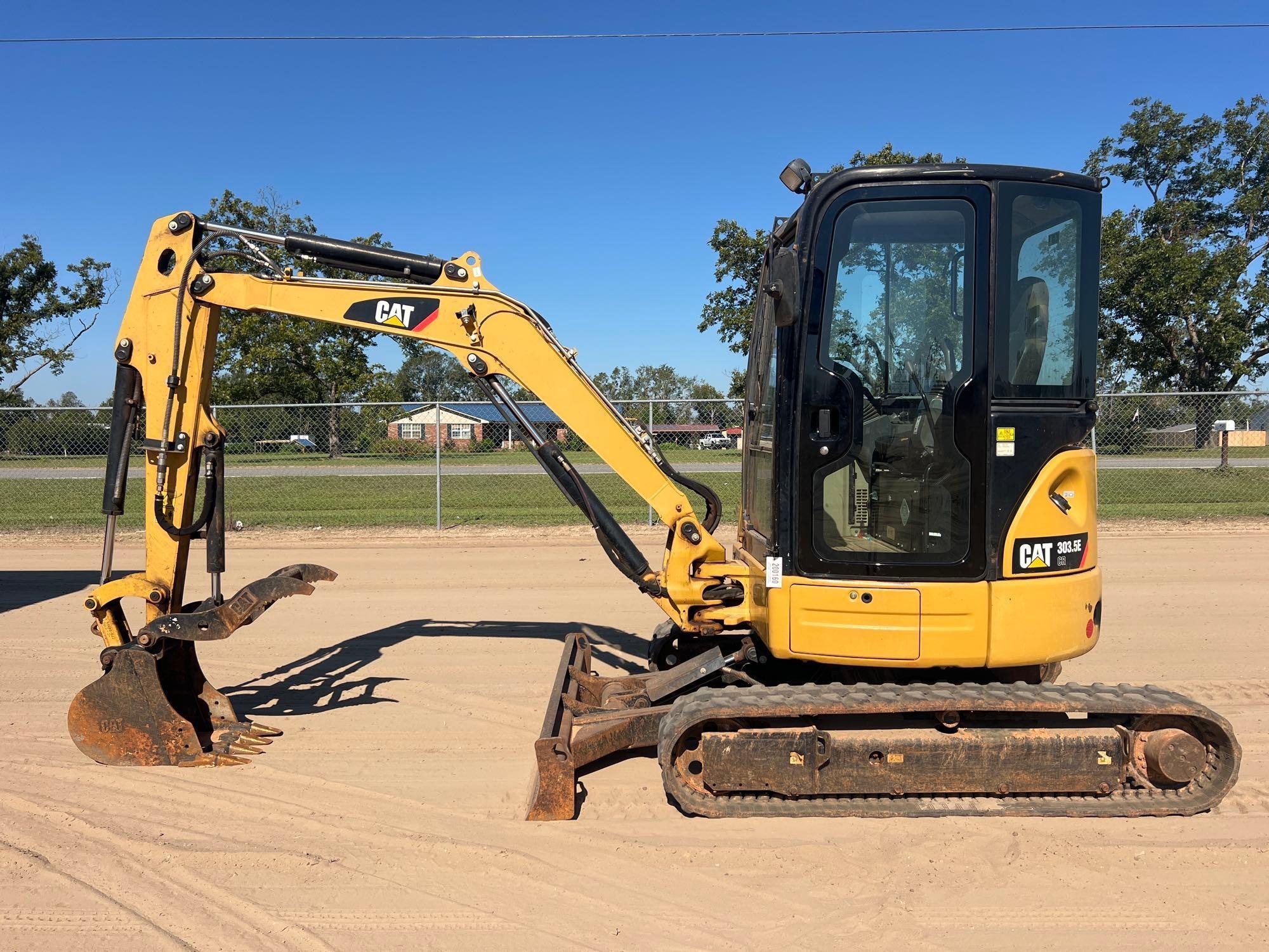 2014 CATERPILLAR 303.5E CR EXCAVATOR (A52705)