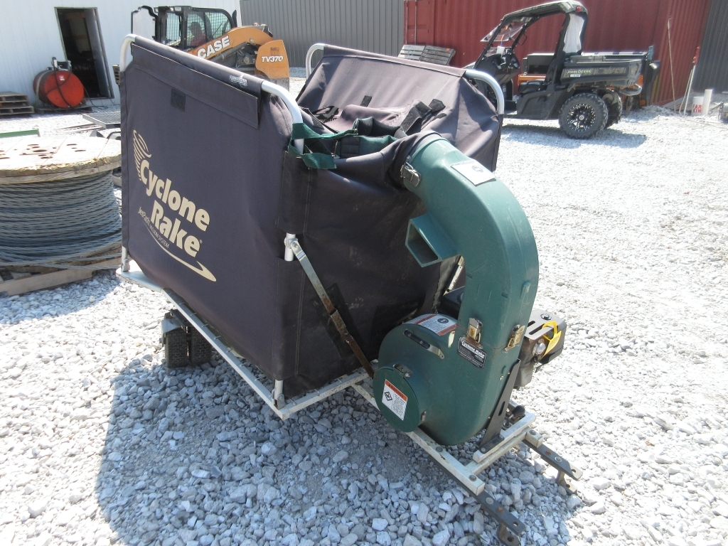 Cyclone Rake Yard Vacuum (A50515)