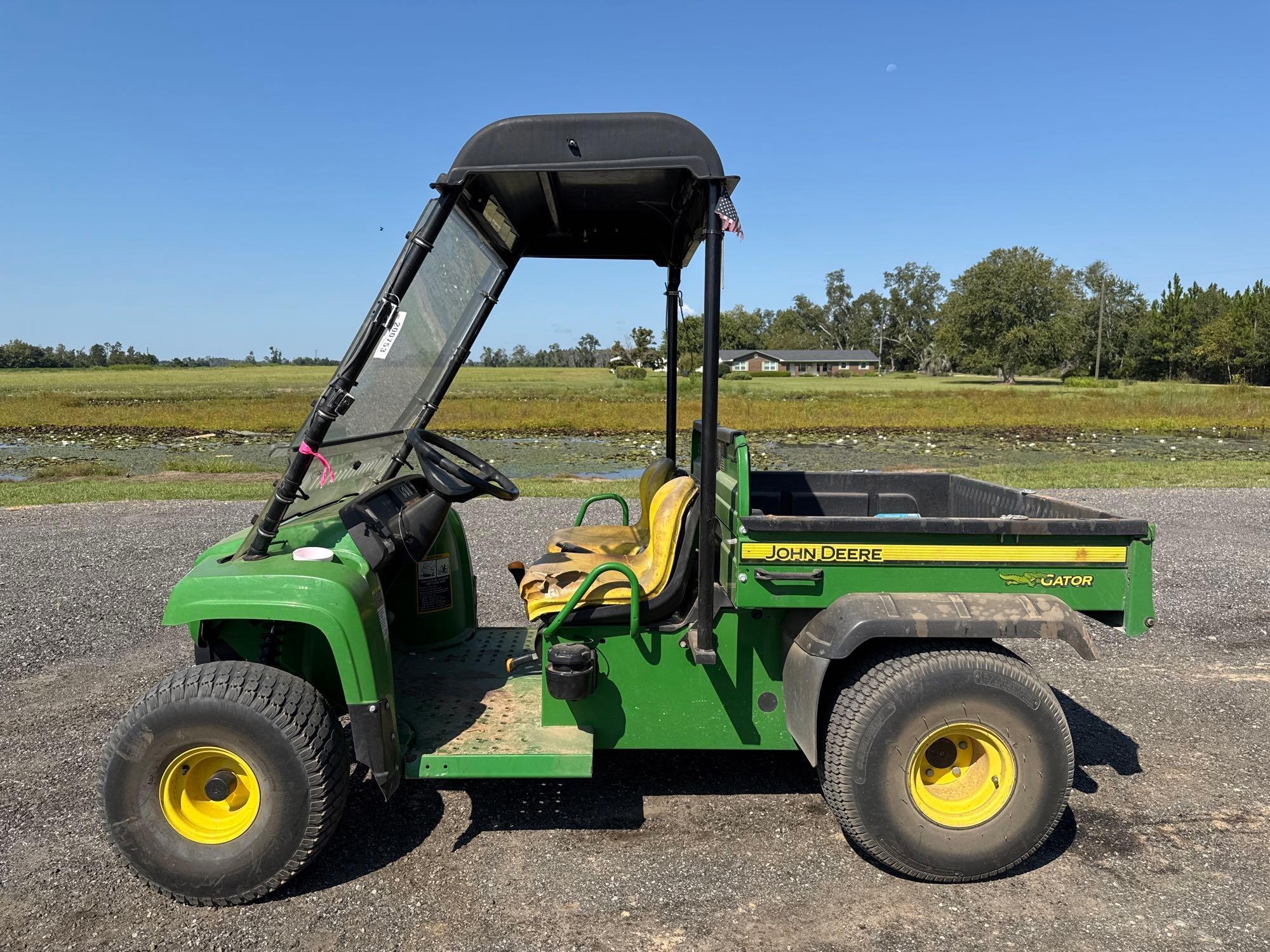 JOHN DEERE TS 4X2 GATOR (A51406)