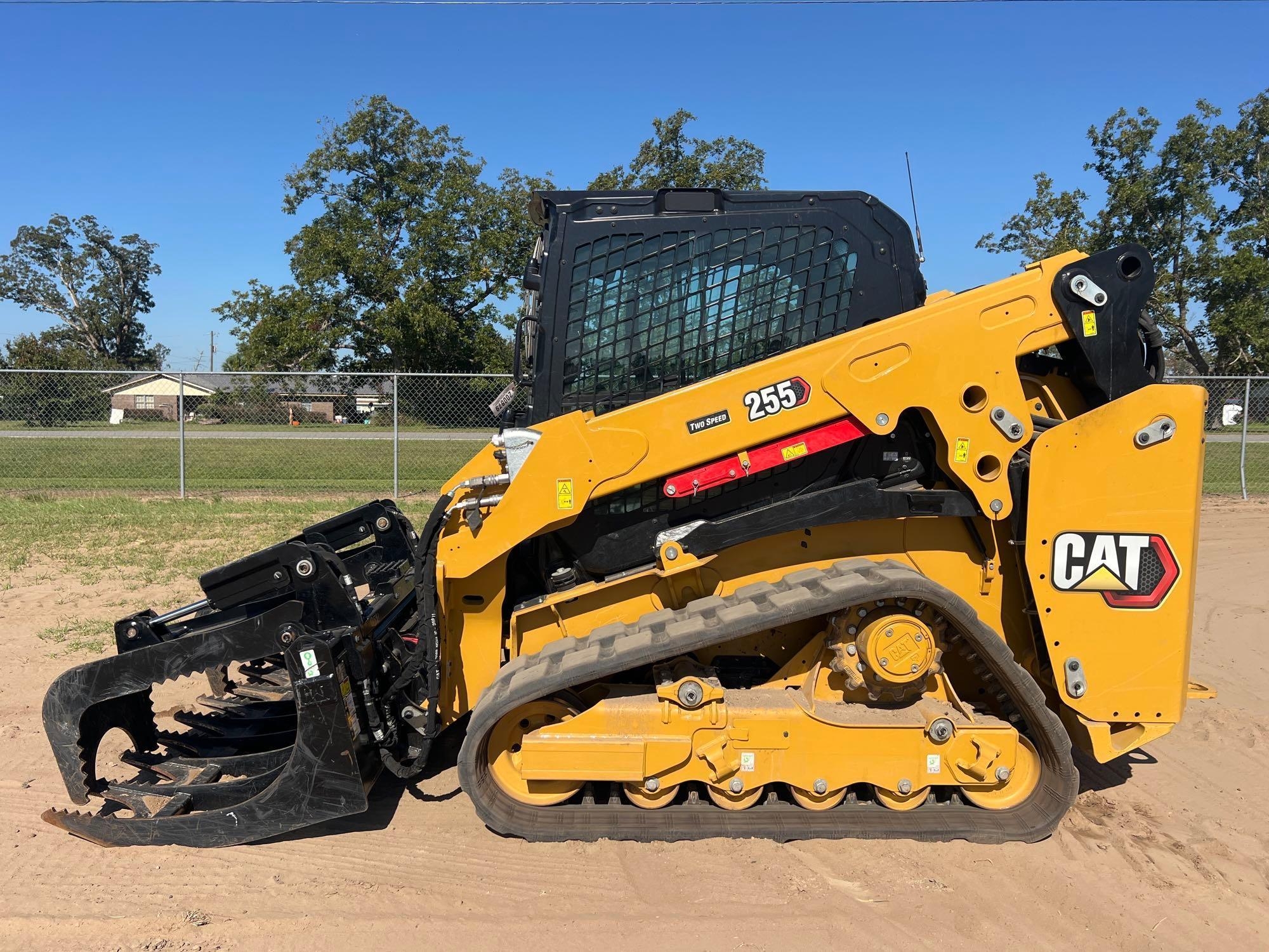CATERPILLAR 255 SKID STEER (A52705)
