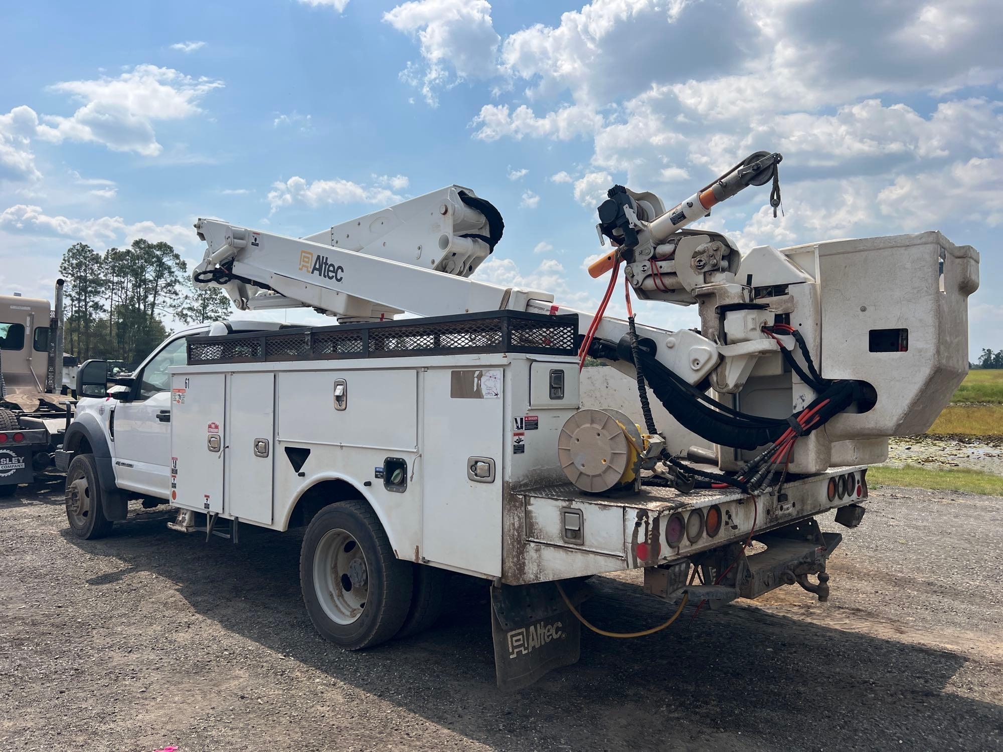 2017 FORD F550 XL SUPER DUTY BUCKET TRUCK (A51406)