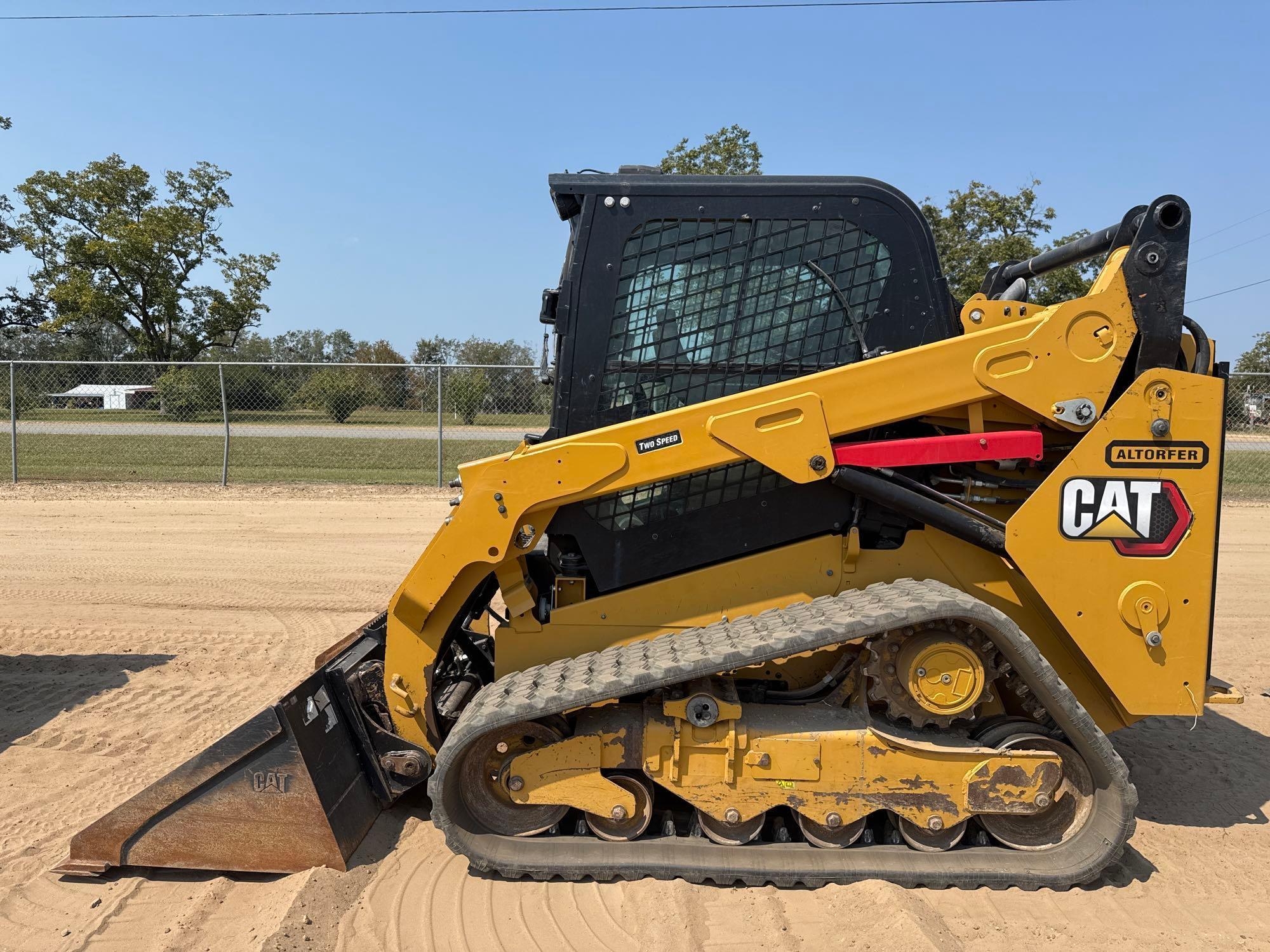 2023 CATERPILLAR 259D3 SKID STEER (A52705)
