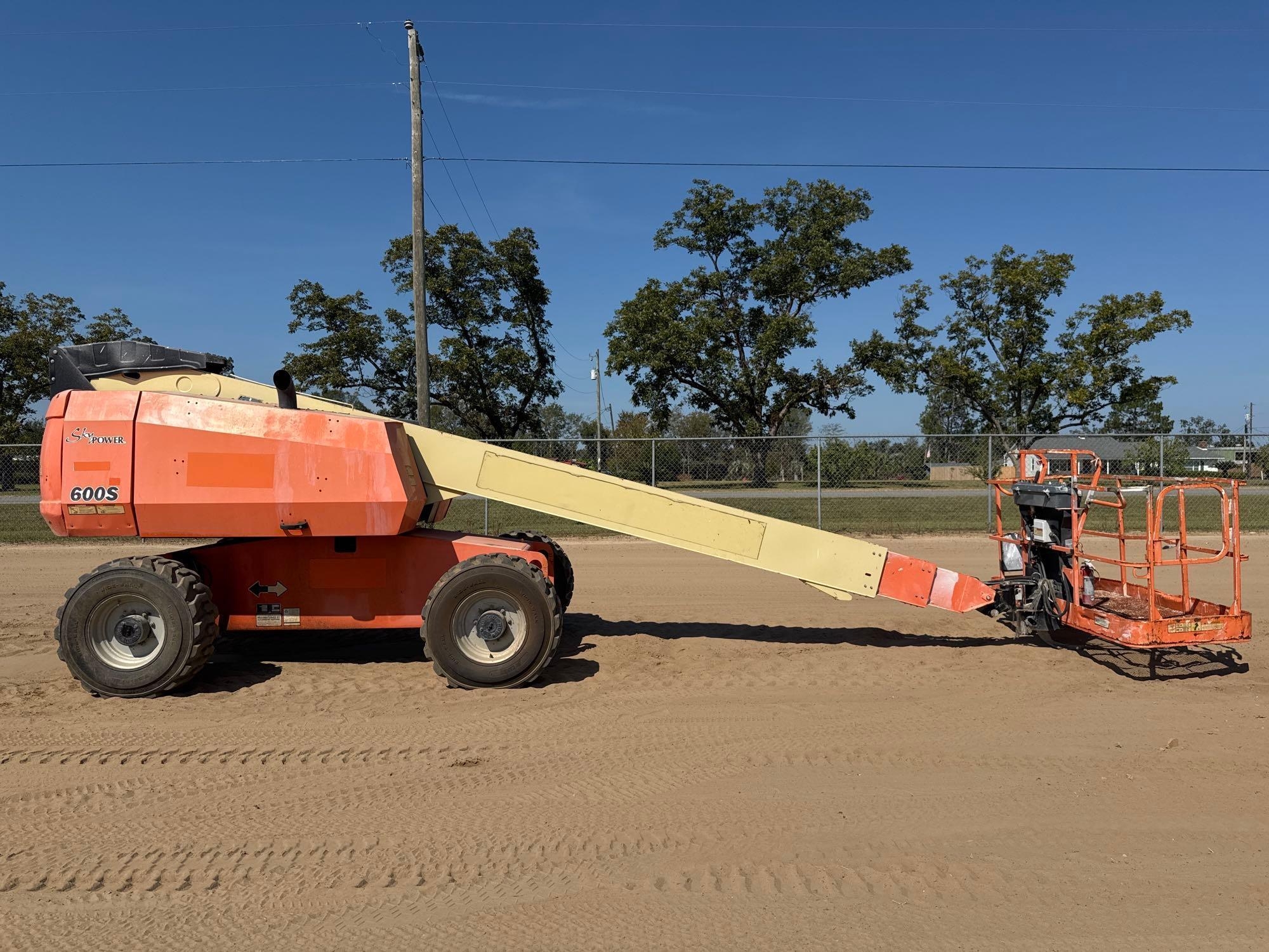 2007 JLG 600S TELESCOPIC MANLIFT (A52705)