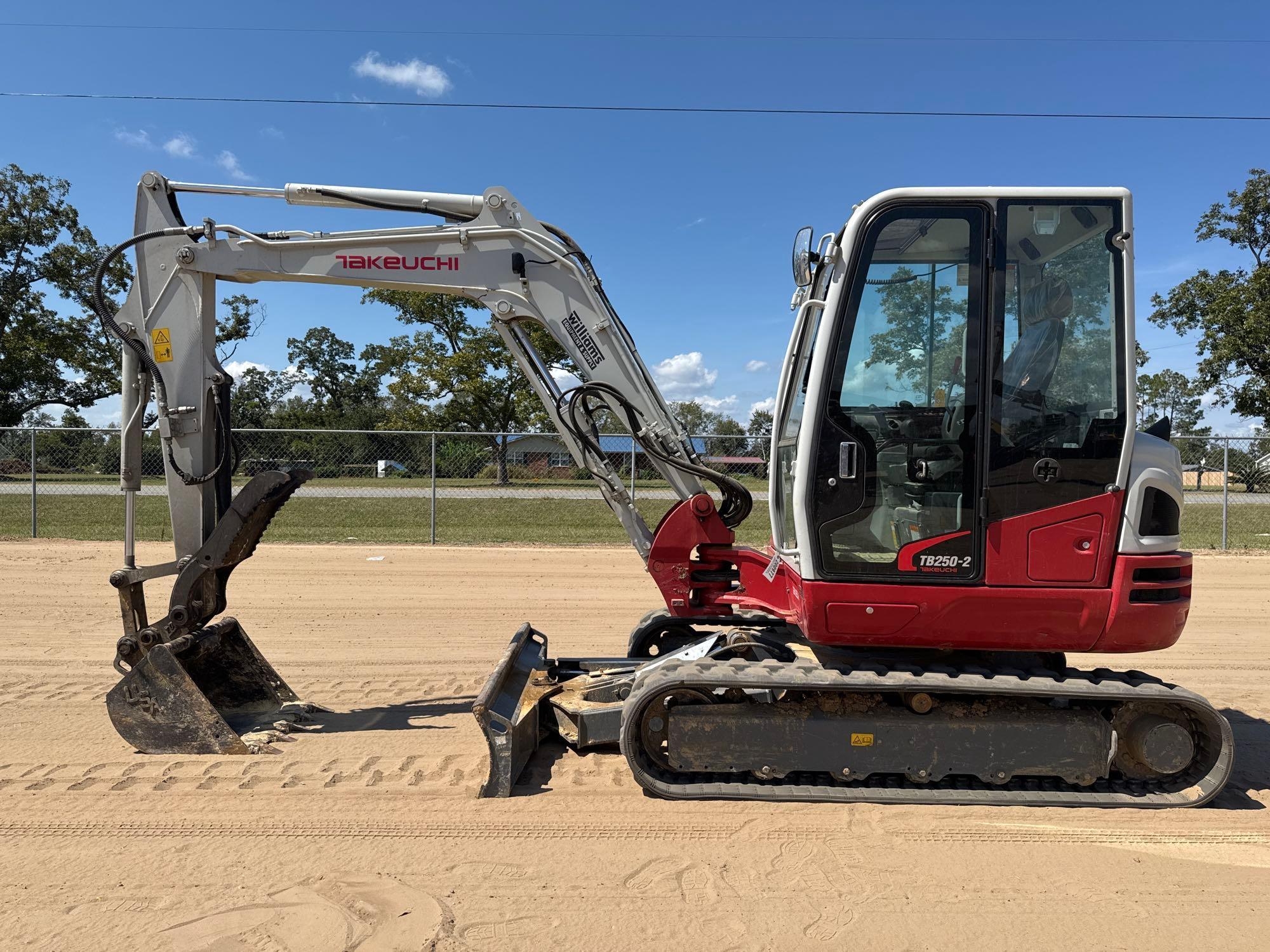 TAKEUCHI TB250-2 EXCAVATOR (A52705)