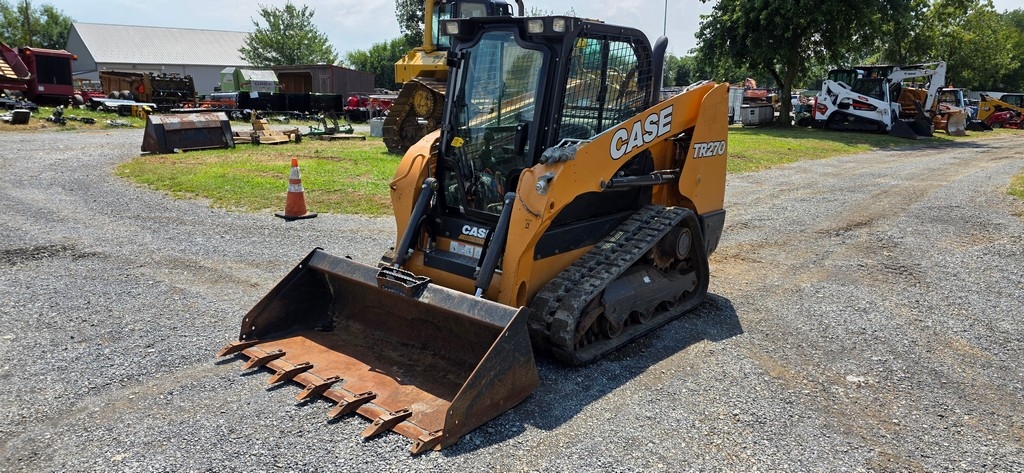 2017 Case TR270 Skidloader (RIDE AND DRIVE) (A50774)