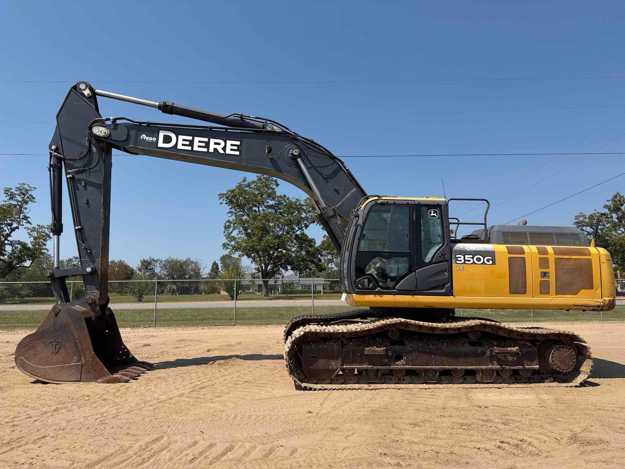2017 JOHN DEERE 350G LC EXCAVATOR (A52705)