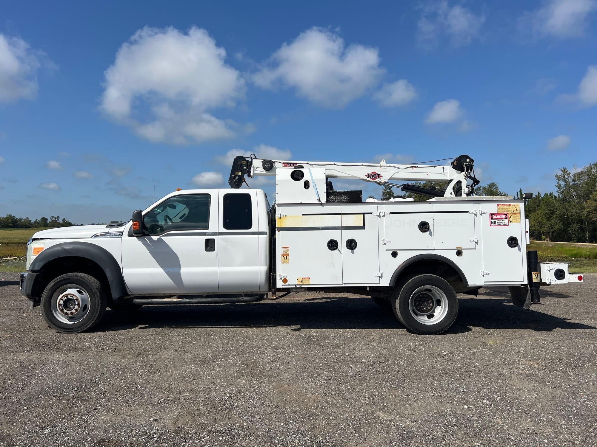 2015 FORD F550 XLT SUPER DUTY SERVICE TRUCK (A51406)