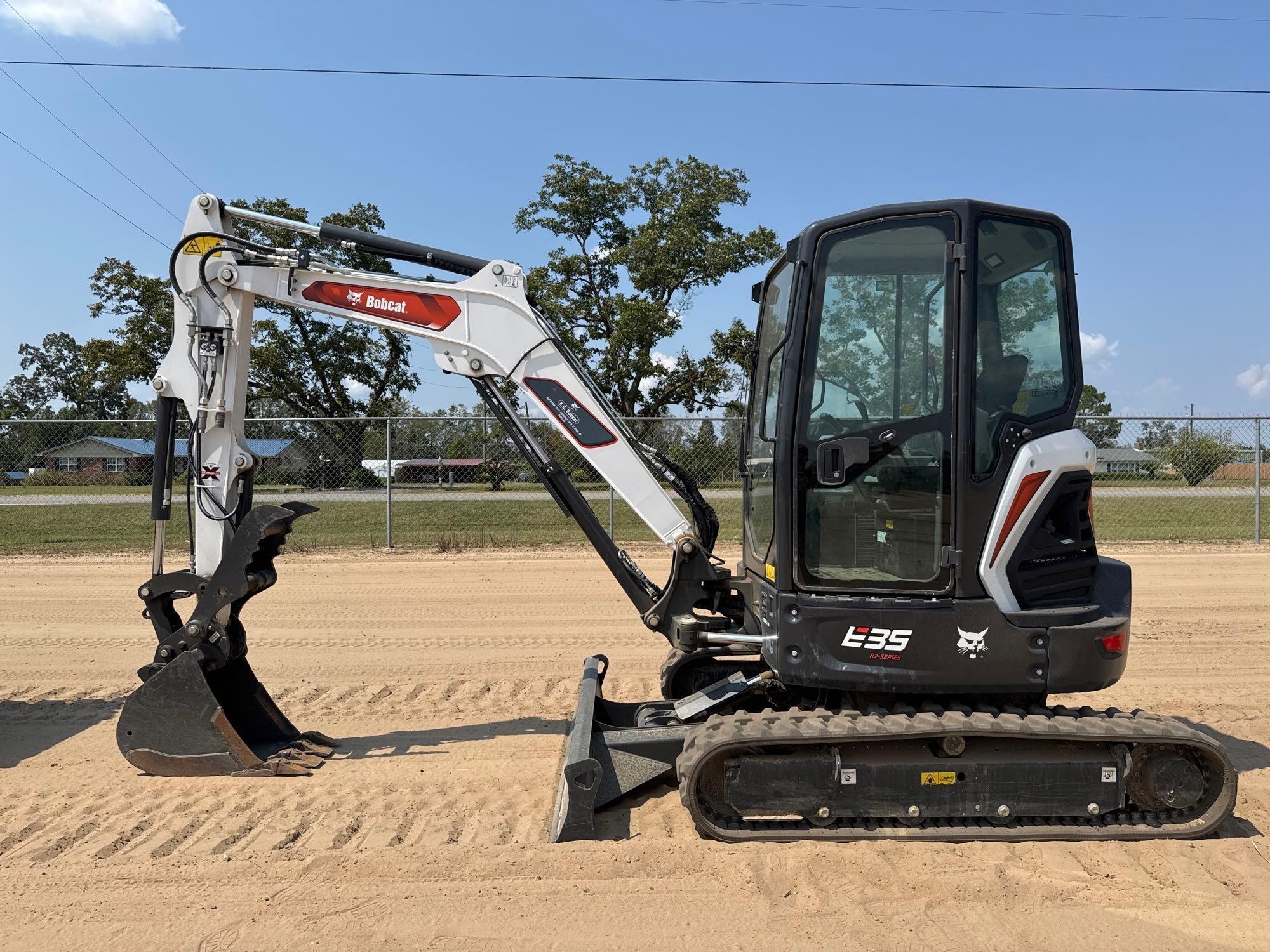 2023 BOBCAT E35 R2 SERIES EXCAVATOR (A52705)
