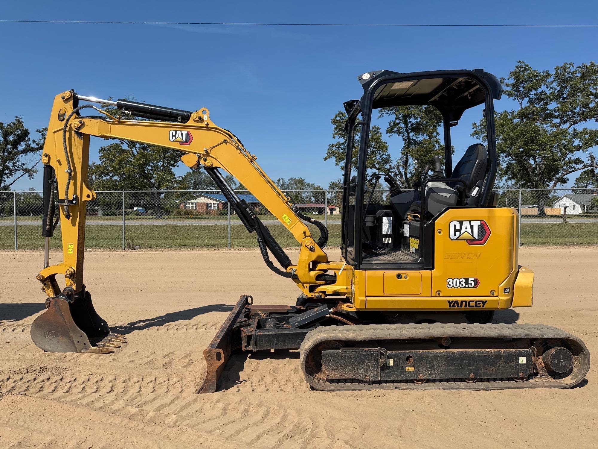 CATERPILLAR 303.5 CR EXCAVATOR (A52705)