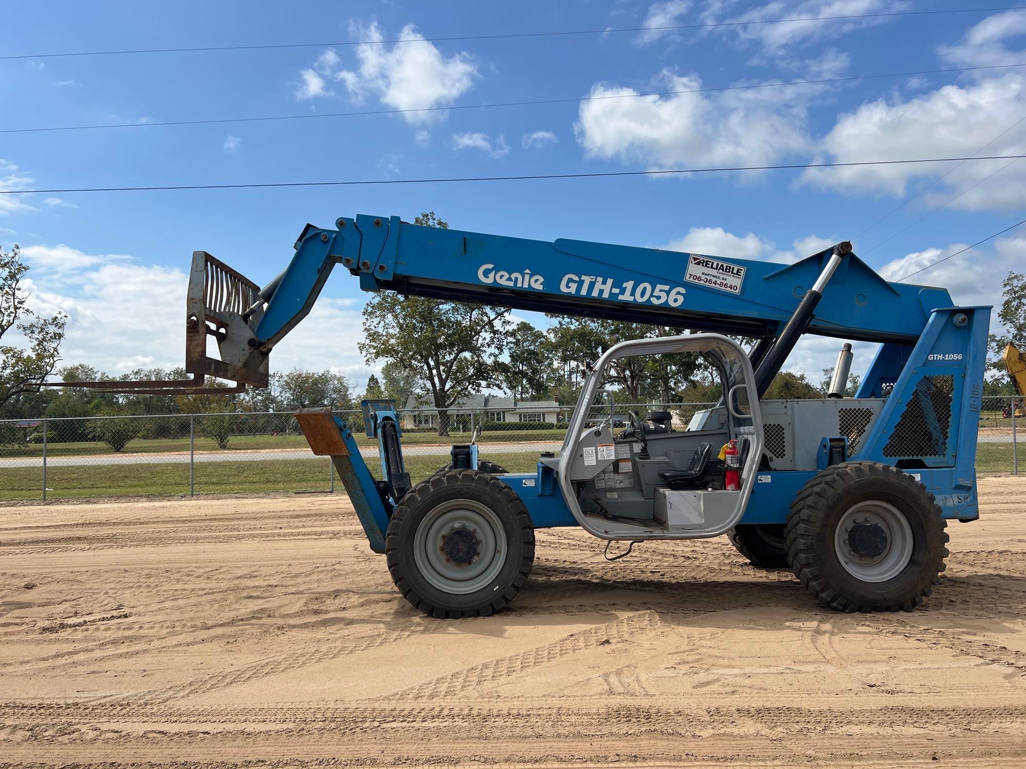 2007 GENIE GTH-1056 TELESCOPIC FORKLIFT (A52705)