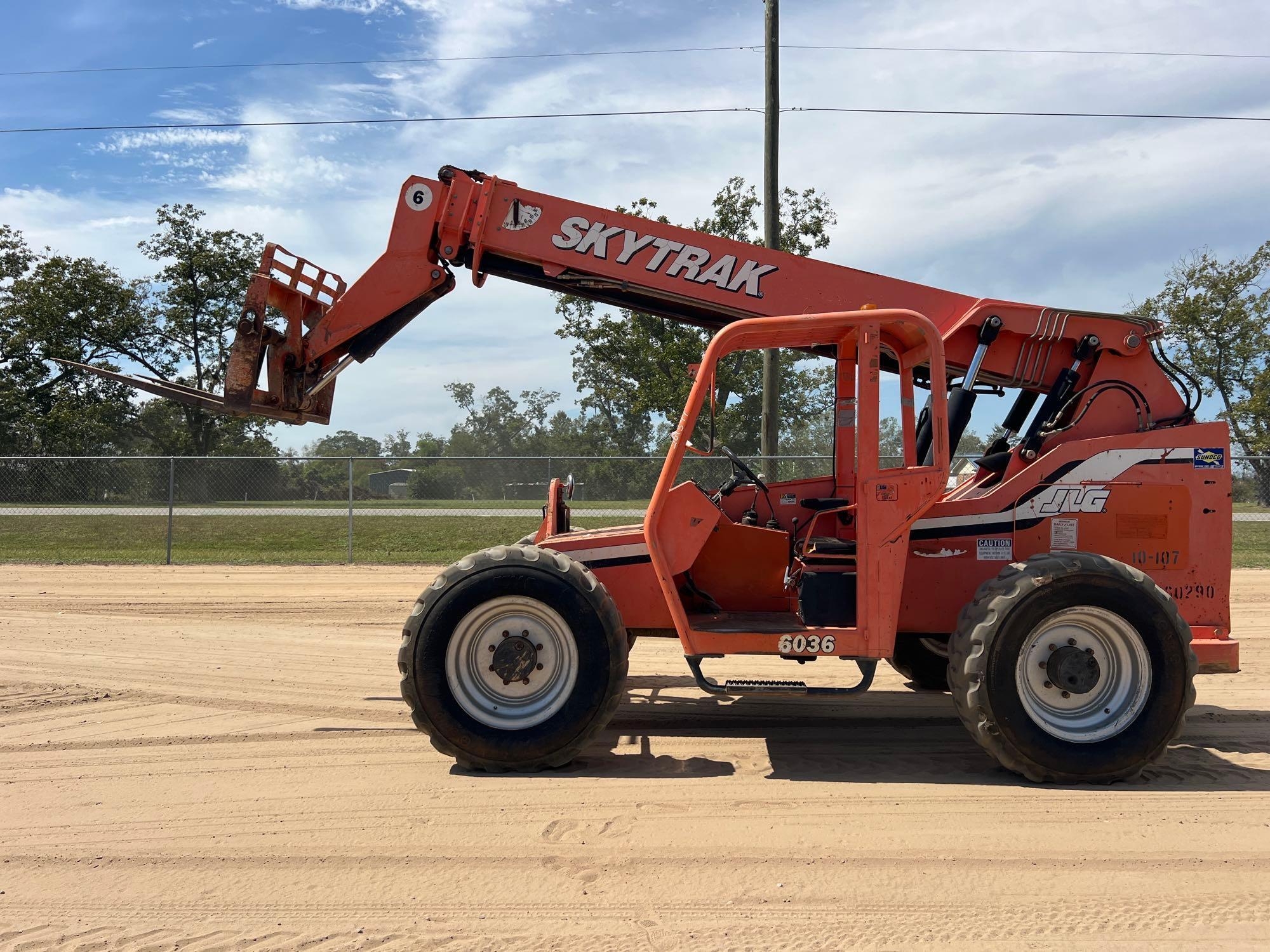 2007 JLG SKYTRACK 6036 TELESCOPIC FORKLIFT (A52705)