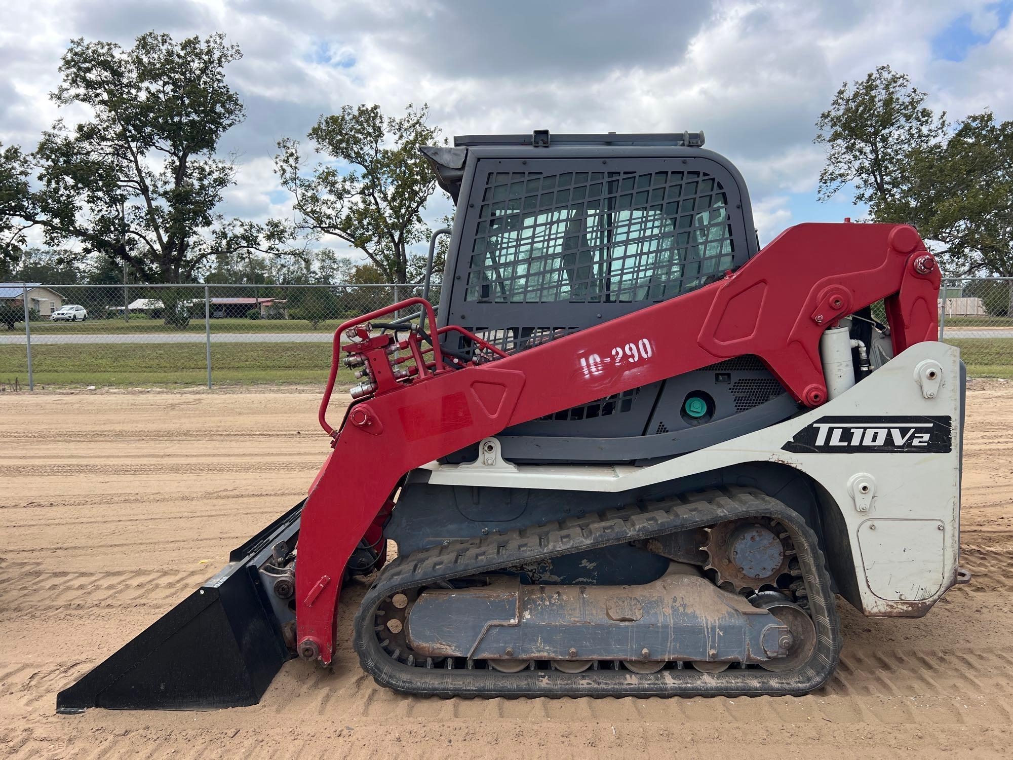TAKEUCHI TL10V2 SKID STEER (A52705)