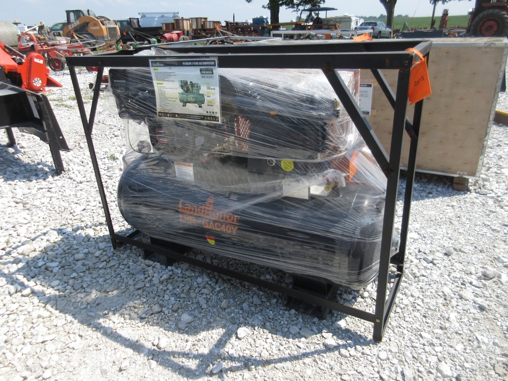 Land Honor 40 gal 2 Stage Air Compressor (A50515)