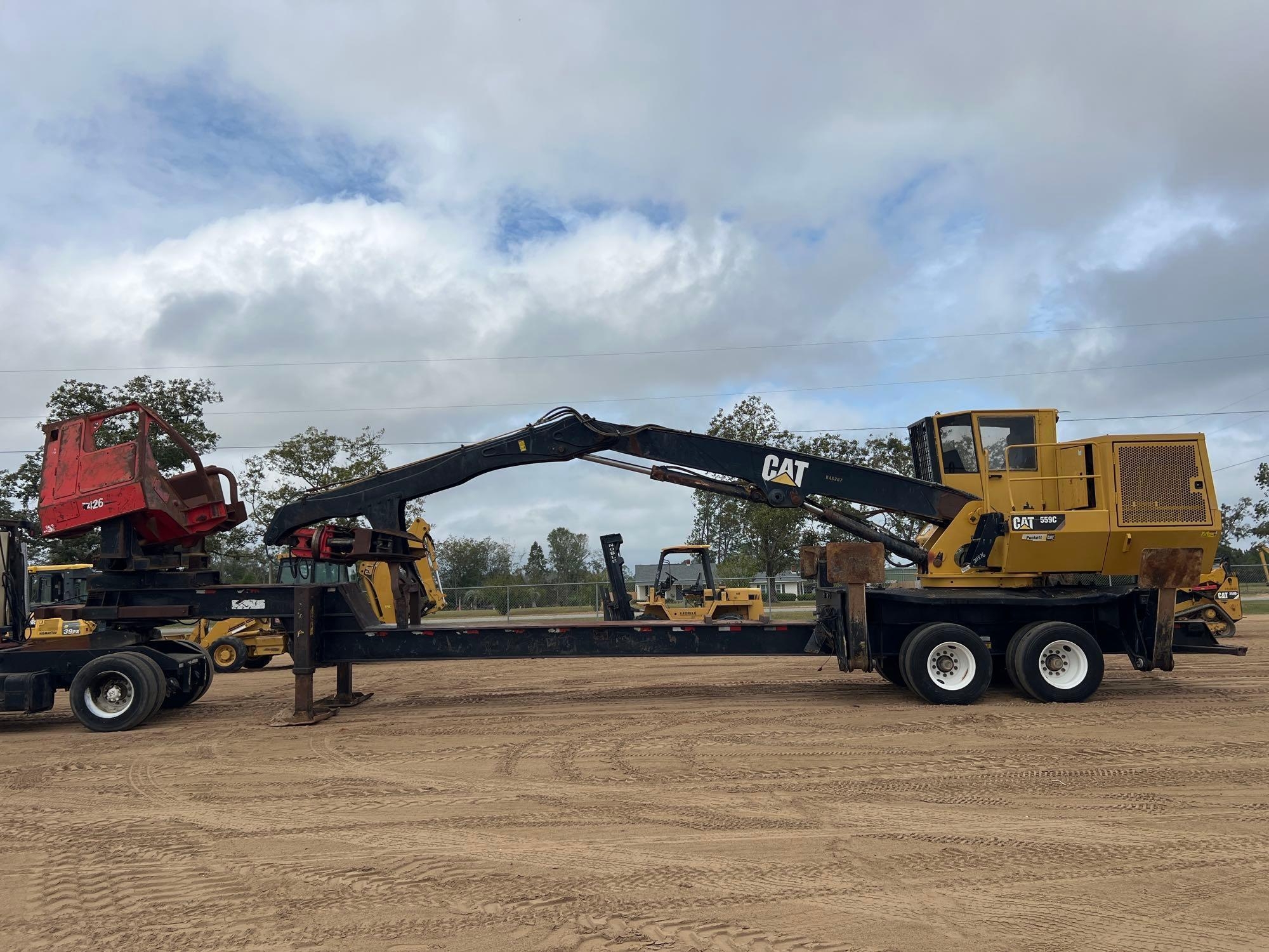 2013 CATERPILLAR 559C KNUCKLE BOOM LOG LOADER (A52705)
