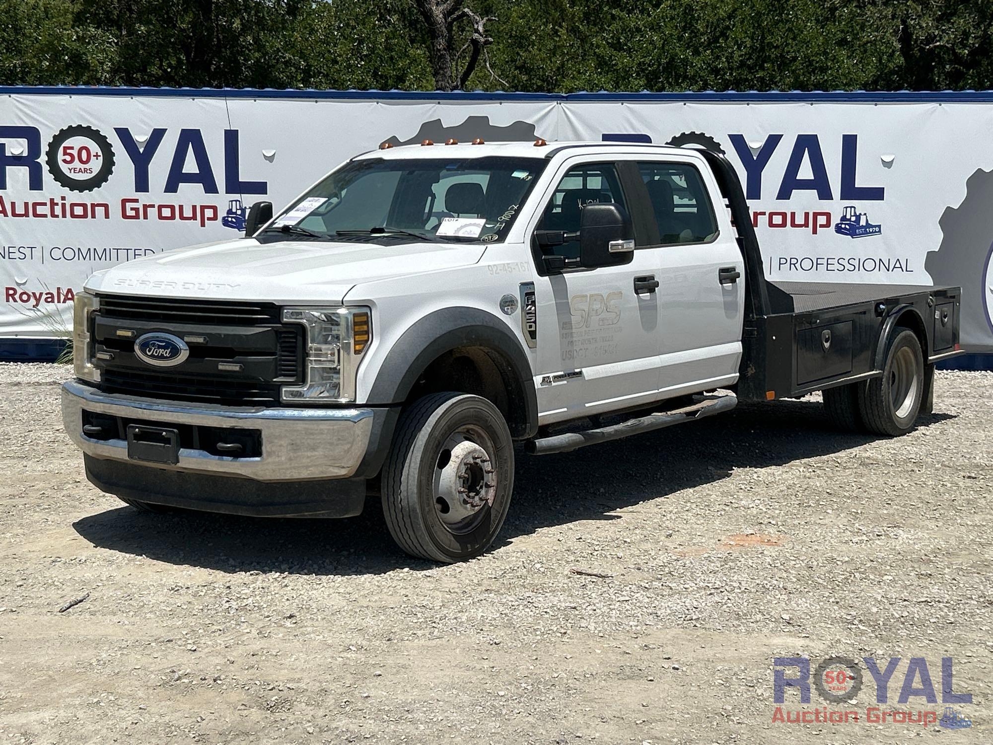 2019 Ford F-450 4x4 Crew Cab Gooseneck Flatbed Truck (A49461)