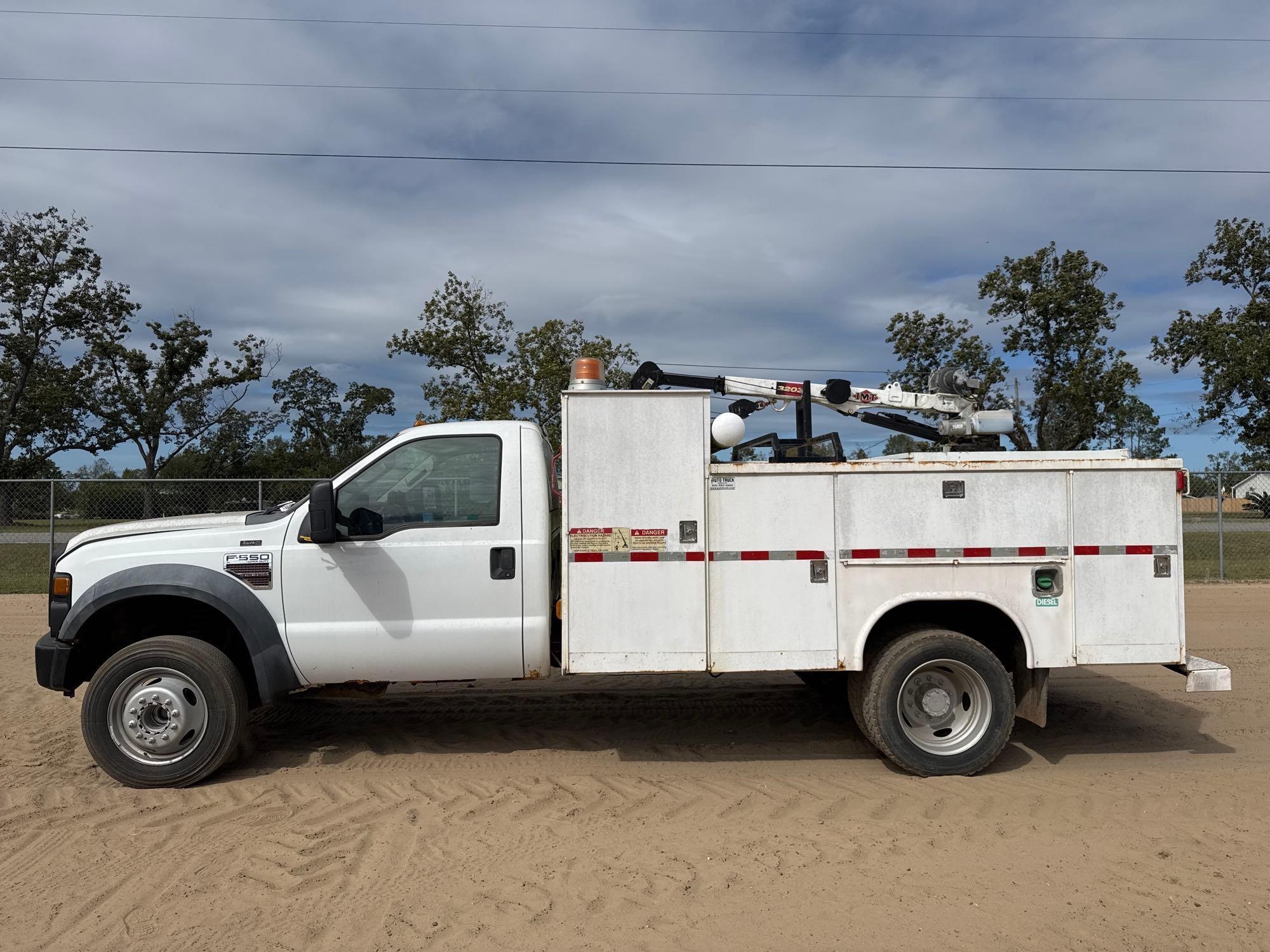 201 FORD F550 XL SUPER DUTY SERVICE TRUCK (A54756)