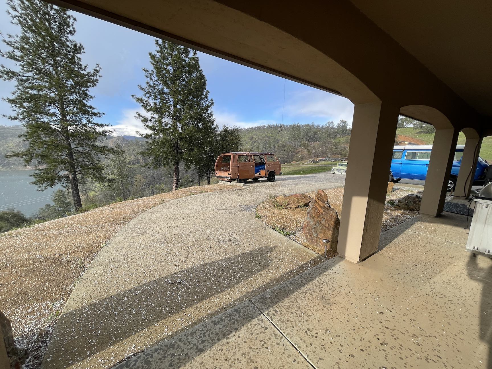 2023-04-03graupel.jpg
