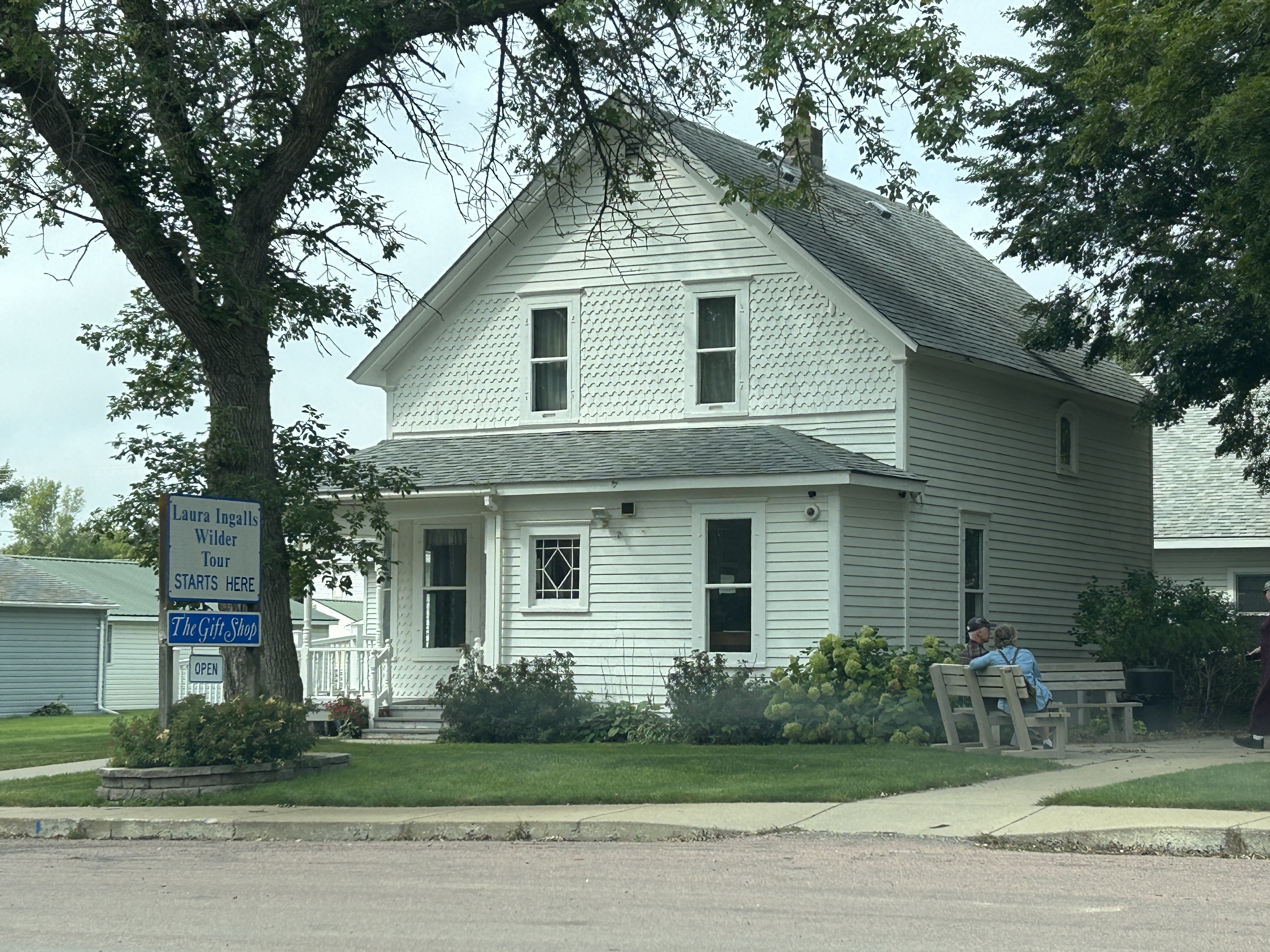 20250909_120138__vac_SD_DeSmet_LuaraWilderHouse.JPG