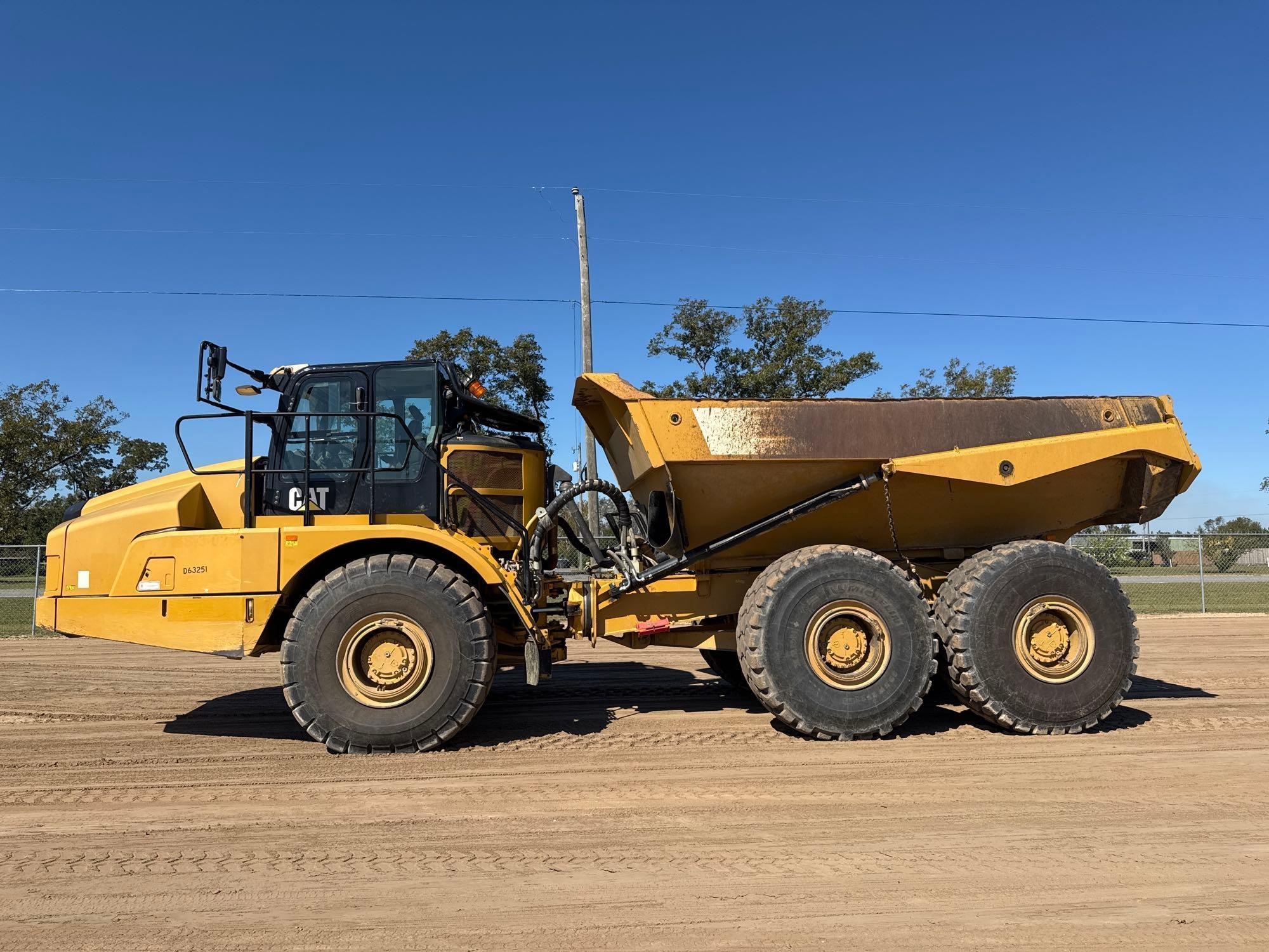 2019 CATERPILLAR 740GC OFF ROAD DUMP TRUCK (A52707)