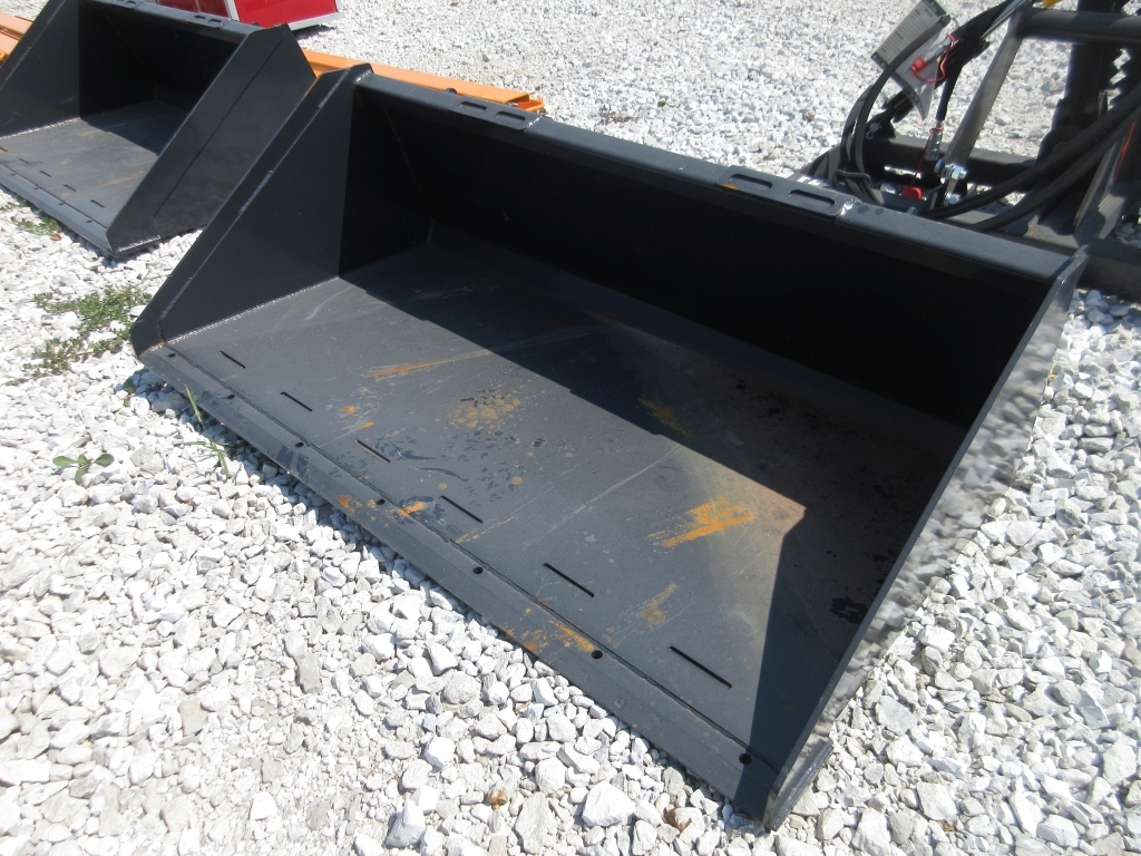Wolverine 68" Quick Attach Bucket (A50515)
