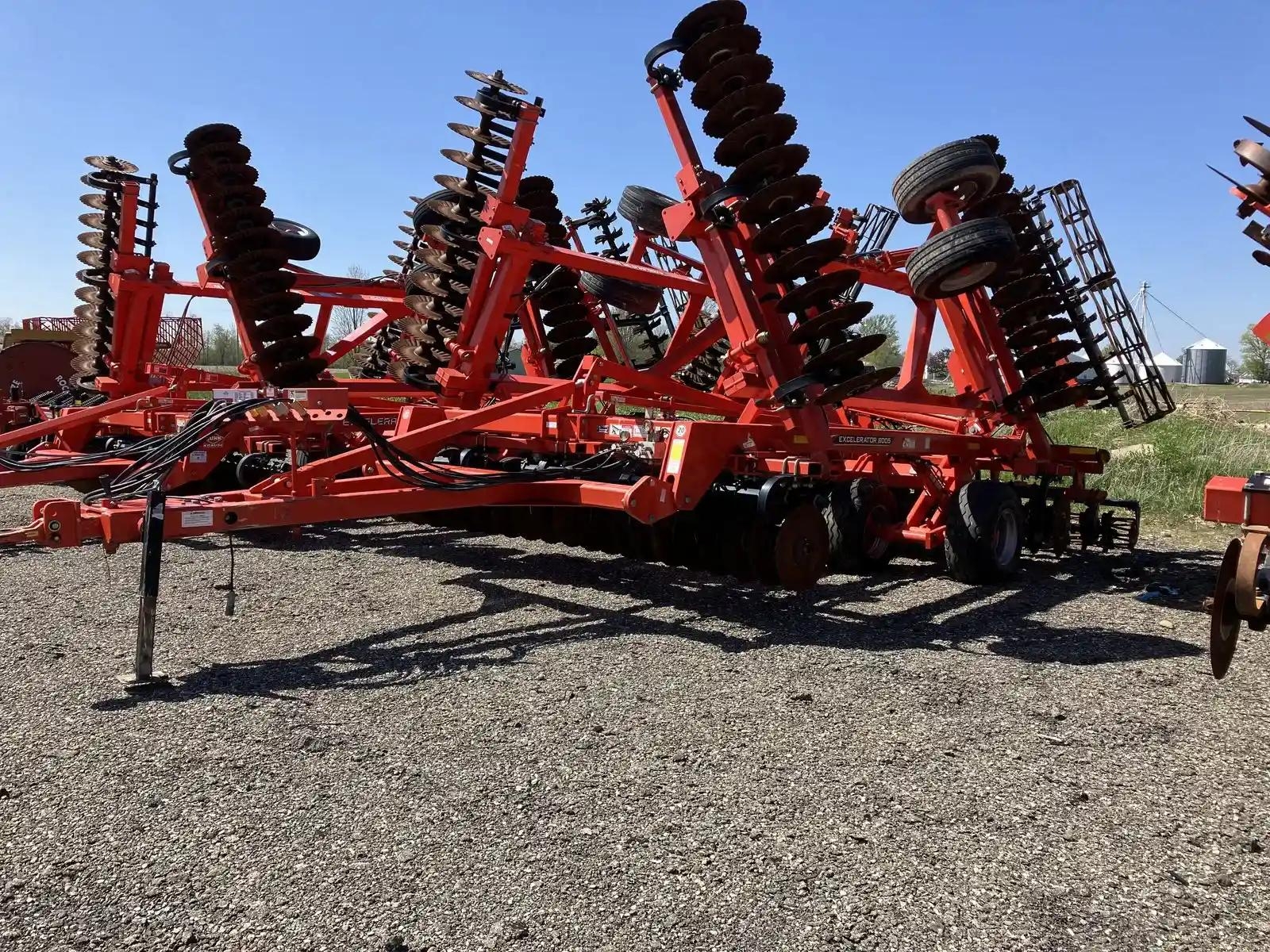 2019 Krause 8005-30 Excelerator - High Speed Vertical Tillage - 30 FT Working Width (A53472)