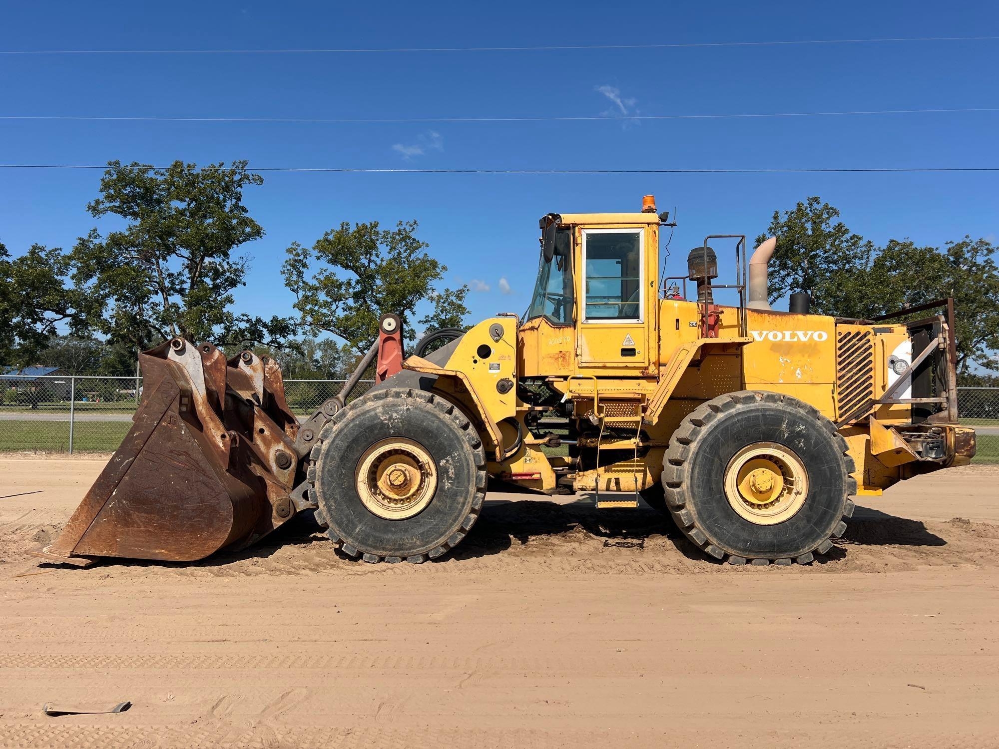 2002 VOLVO L150E WHEEL LOADER (A51246)