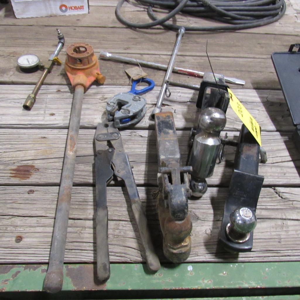 LOT: Receiver Hitches, 1/2 Ton Sheet Clamp, Pipe Threader (A59076)