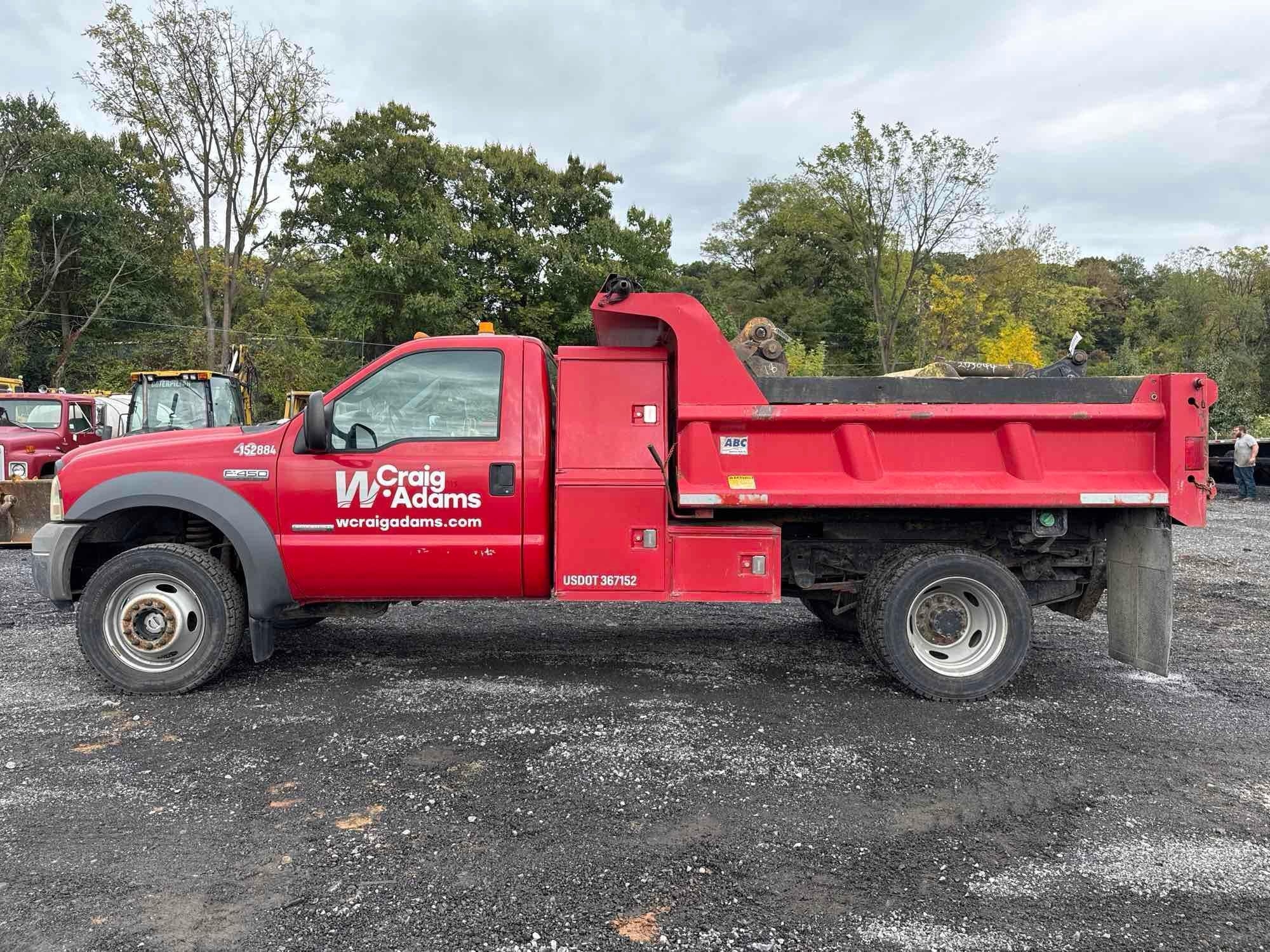 2005 FORD F-450XL SUPER DUTY DUMP TRUCK (A52707)