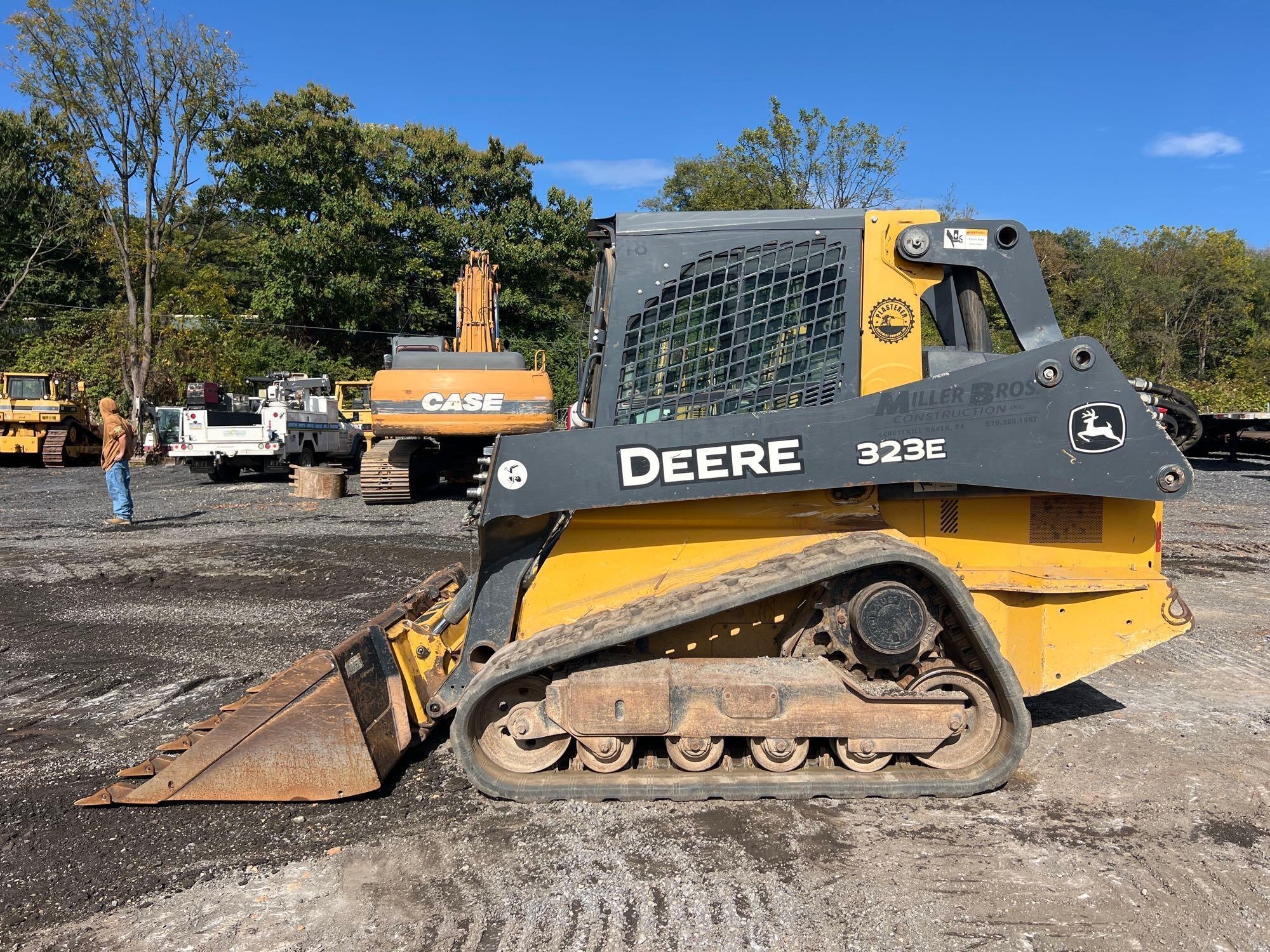 2016 JOHN DEERE 323E SKID STEER (A52707)