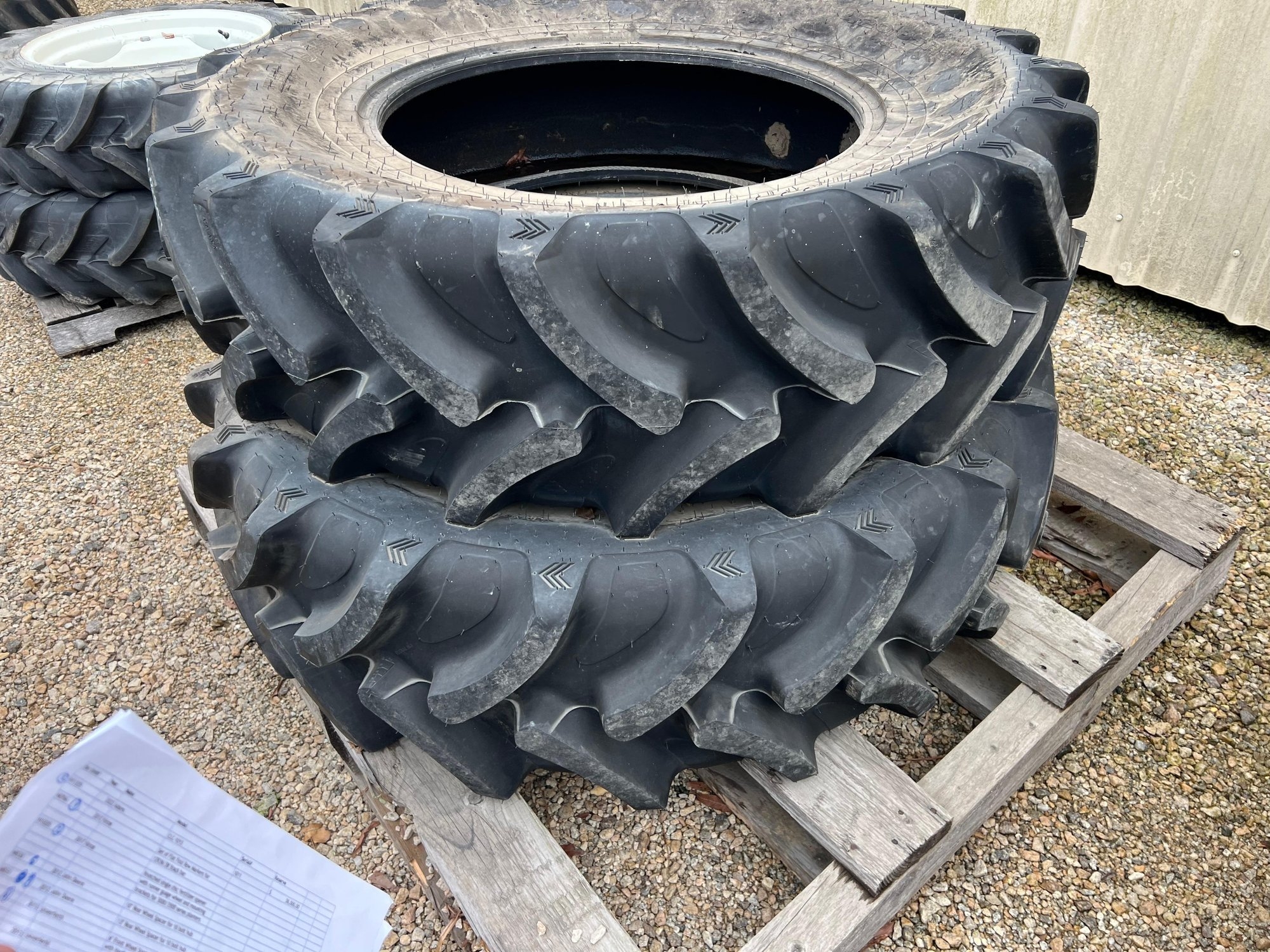 TITAN - SET OF 18.4R46 NEW AG TIRES (A52748)