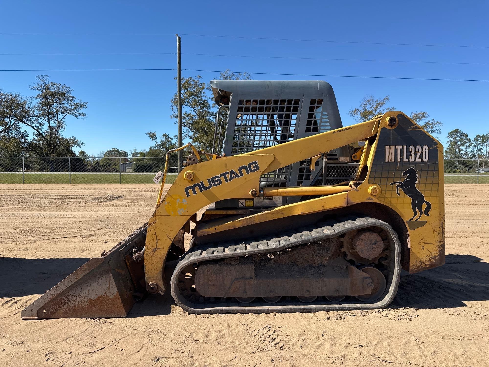 MUSTANG MTL320 SKID STEER (A52707)
