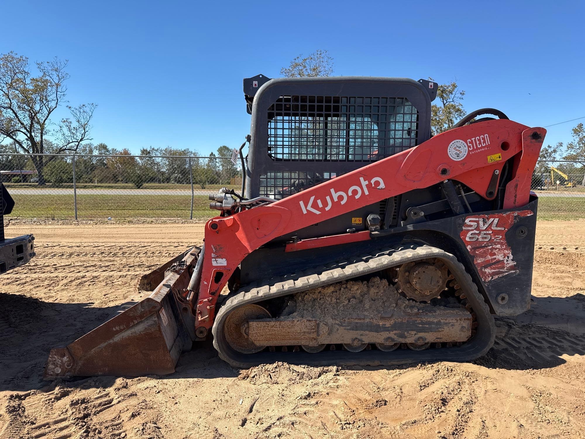 KUBOTA SVL65-2 SKID STEER (A52707)