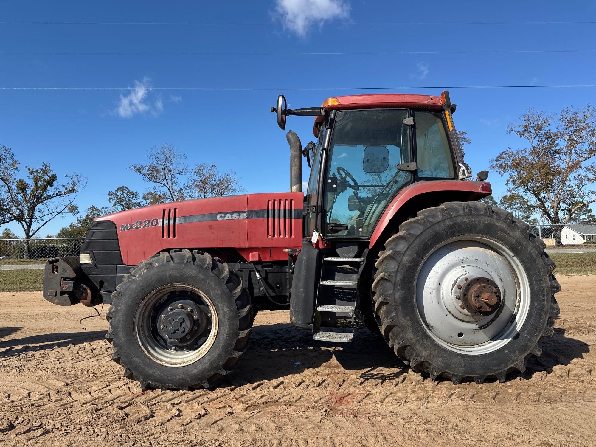 CASE IH MX220 MAGNUM TRACTOR (A58375)